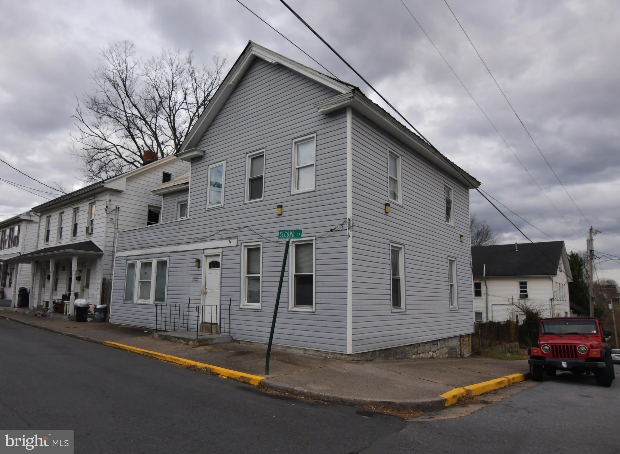 MARTINSBURG CITY - Residential