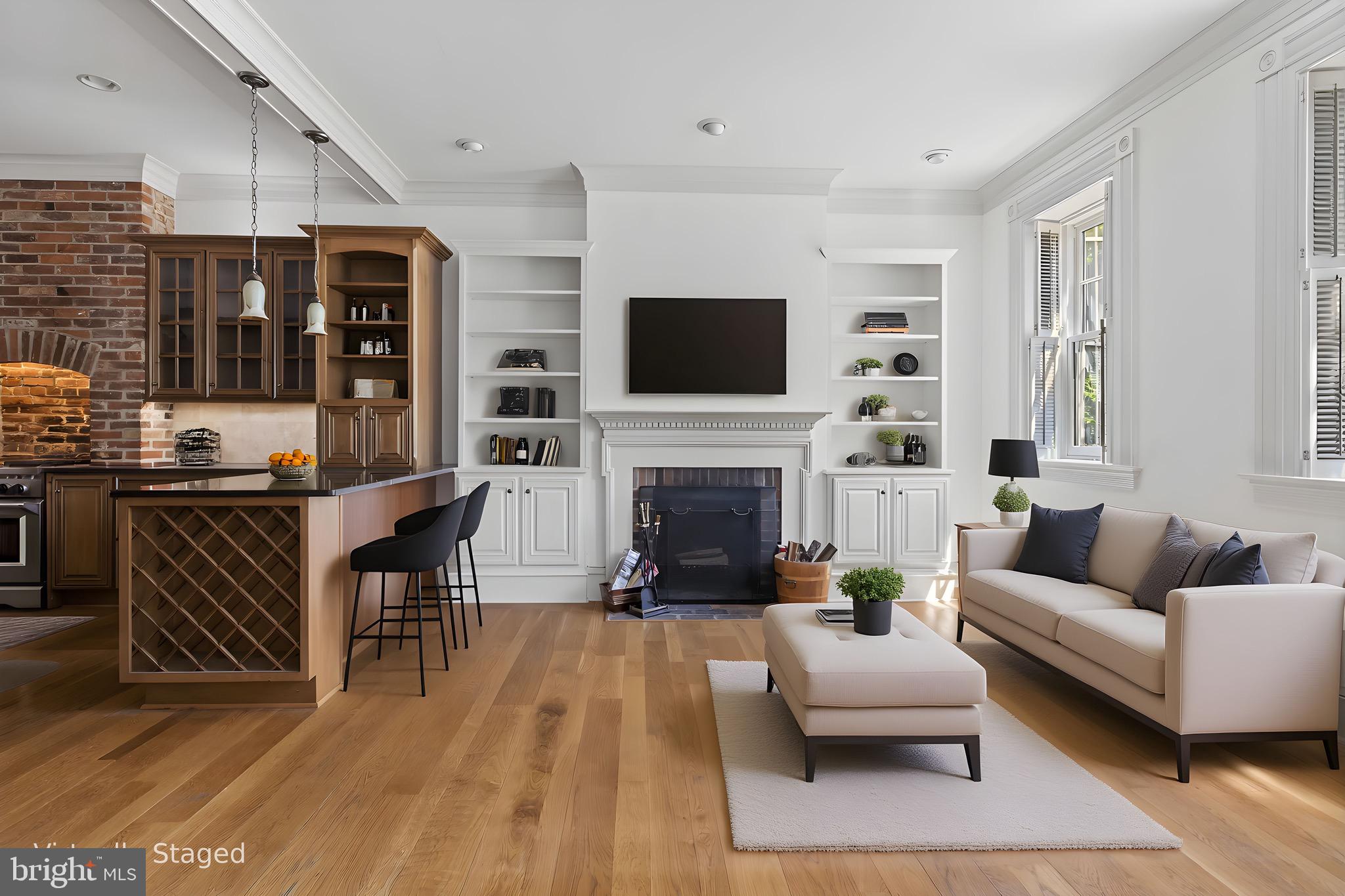 CAPITOL HILL - Residential