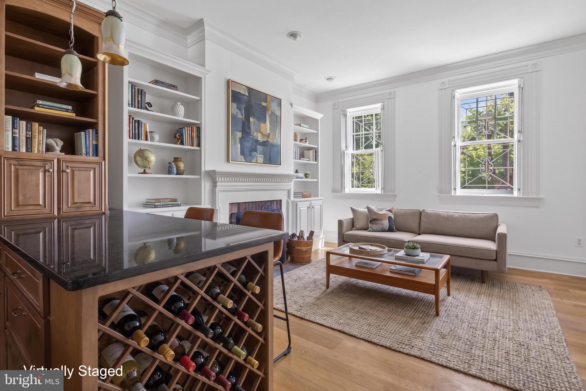 CAPITOL HILL - Residential