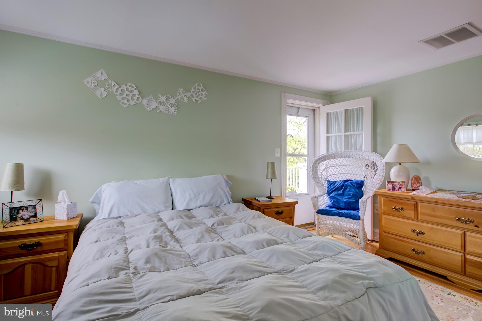 CAPITOL HILL - Residential