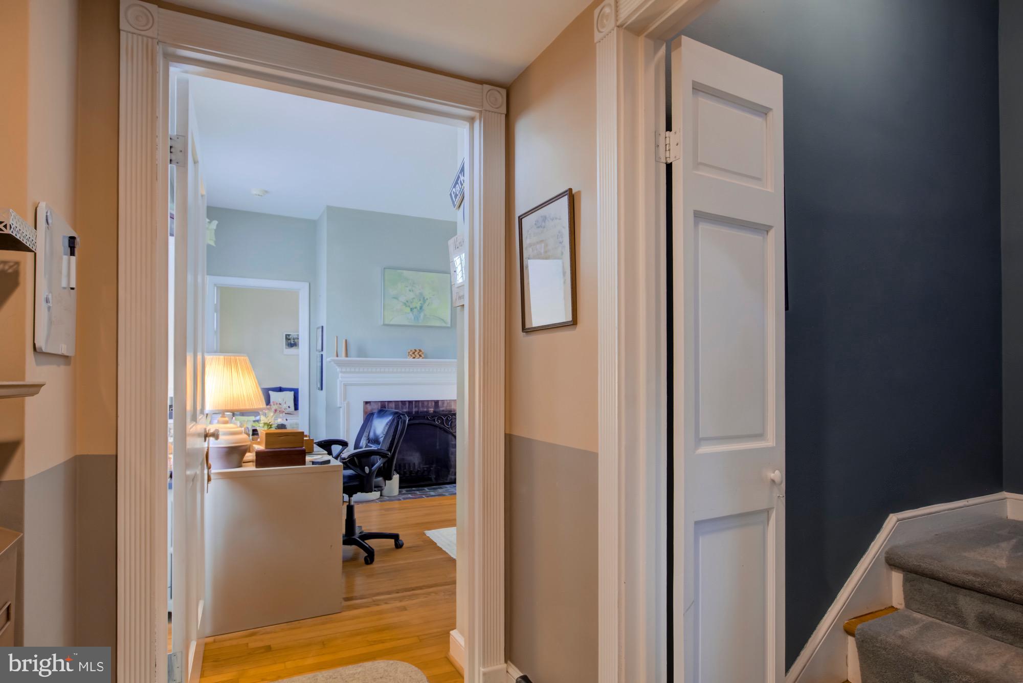 CAPITOL HILL - Residential