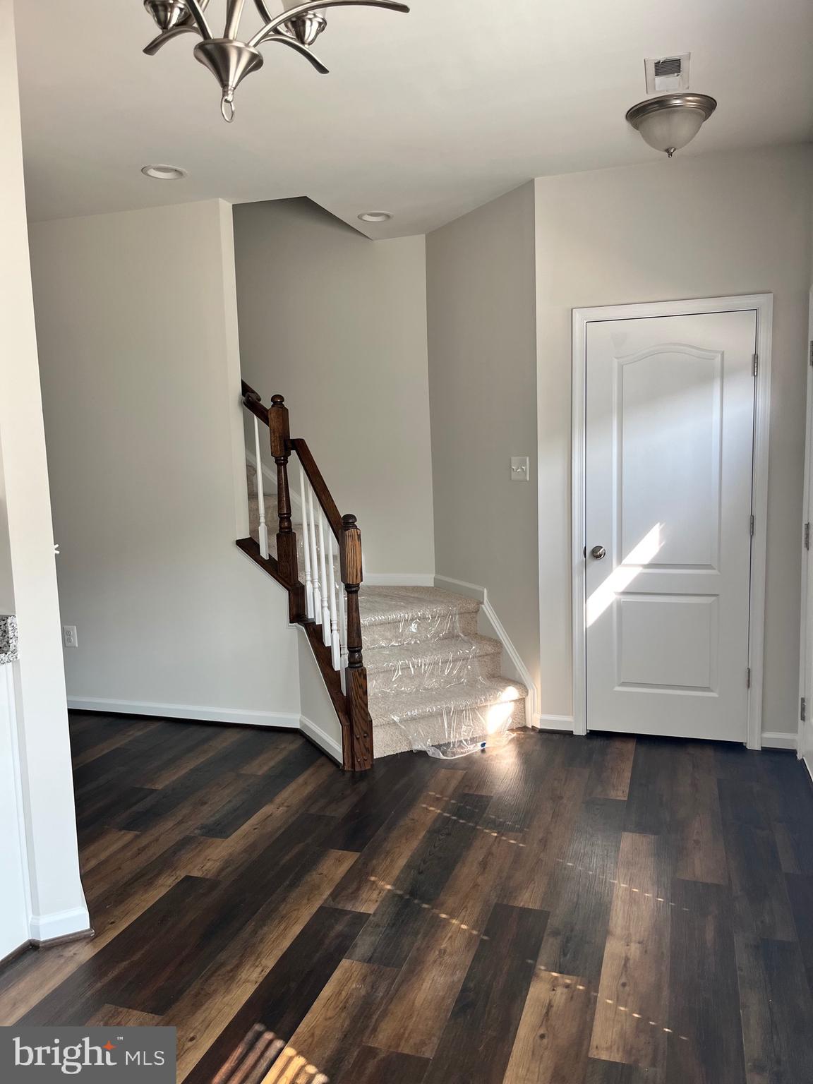 REGENCY CROSSING - Residential