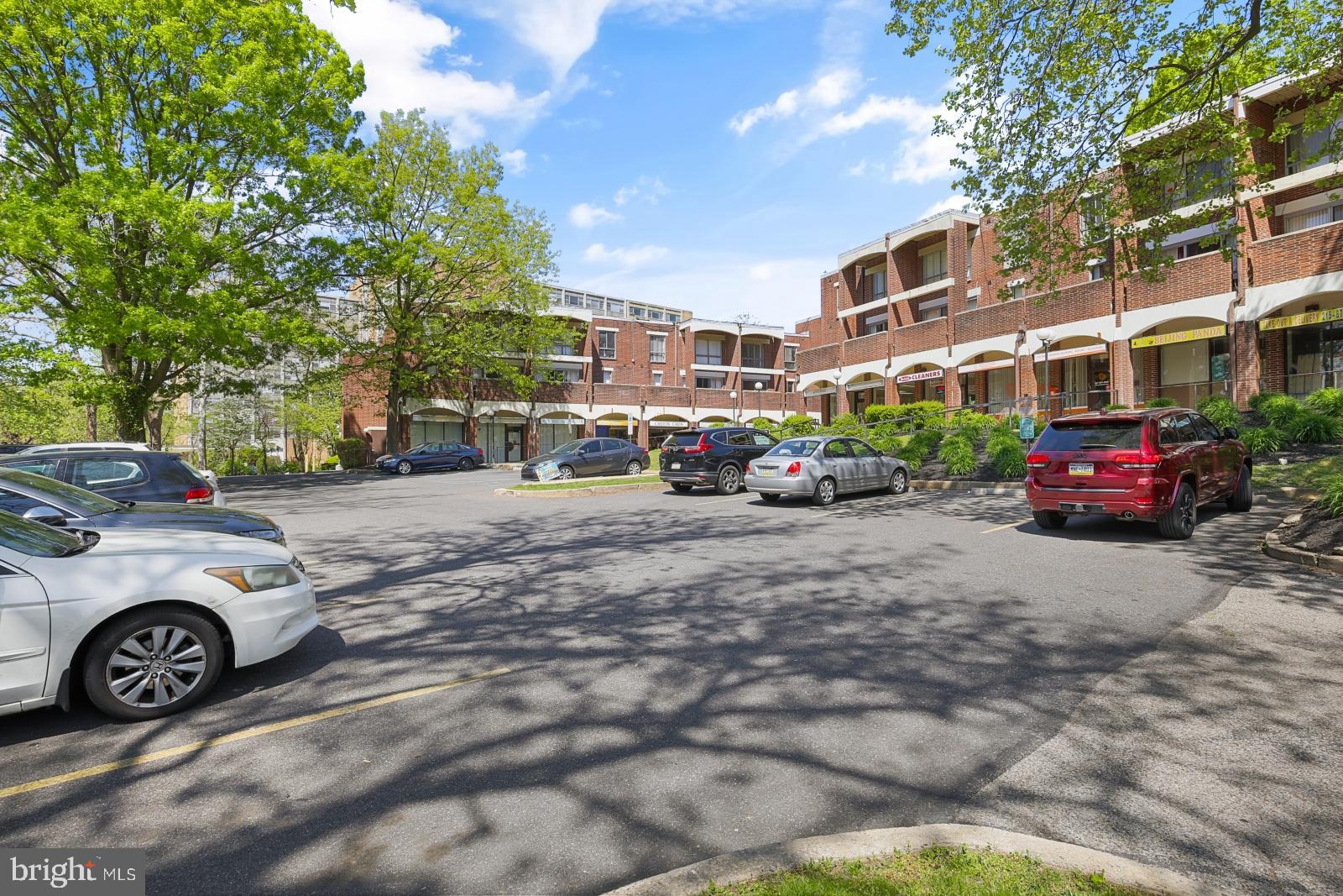 BALWYNNE PARK - Commercial Lease