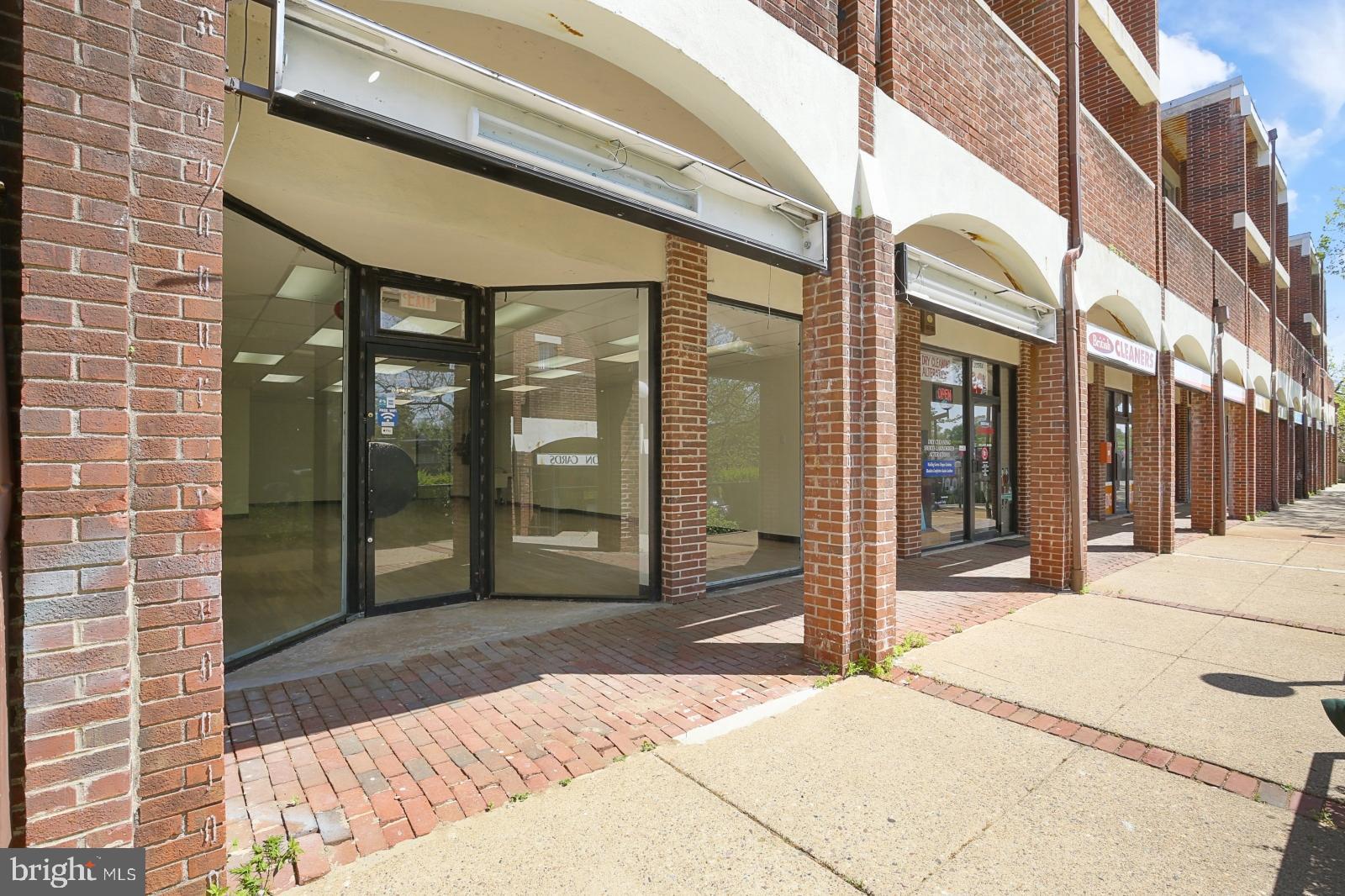 BALWYNNE PARK - Commercial Lease