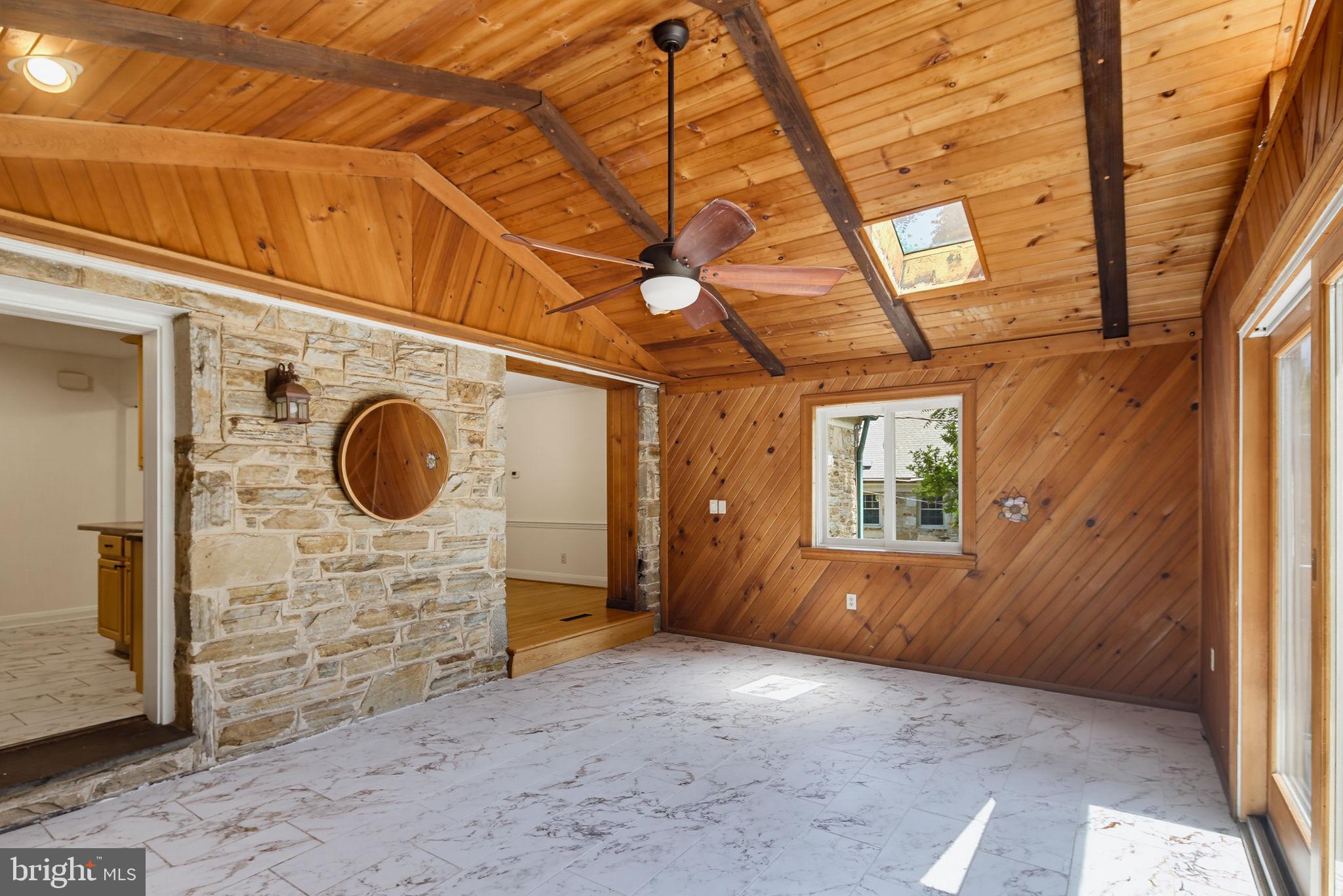 PIKESVILLE - Residential
