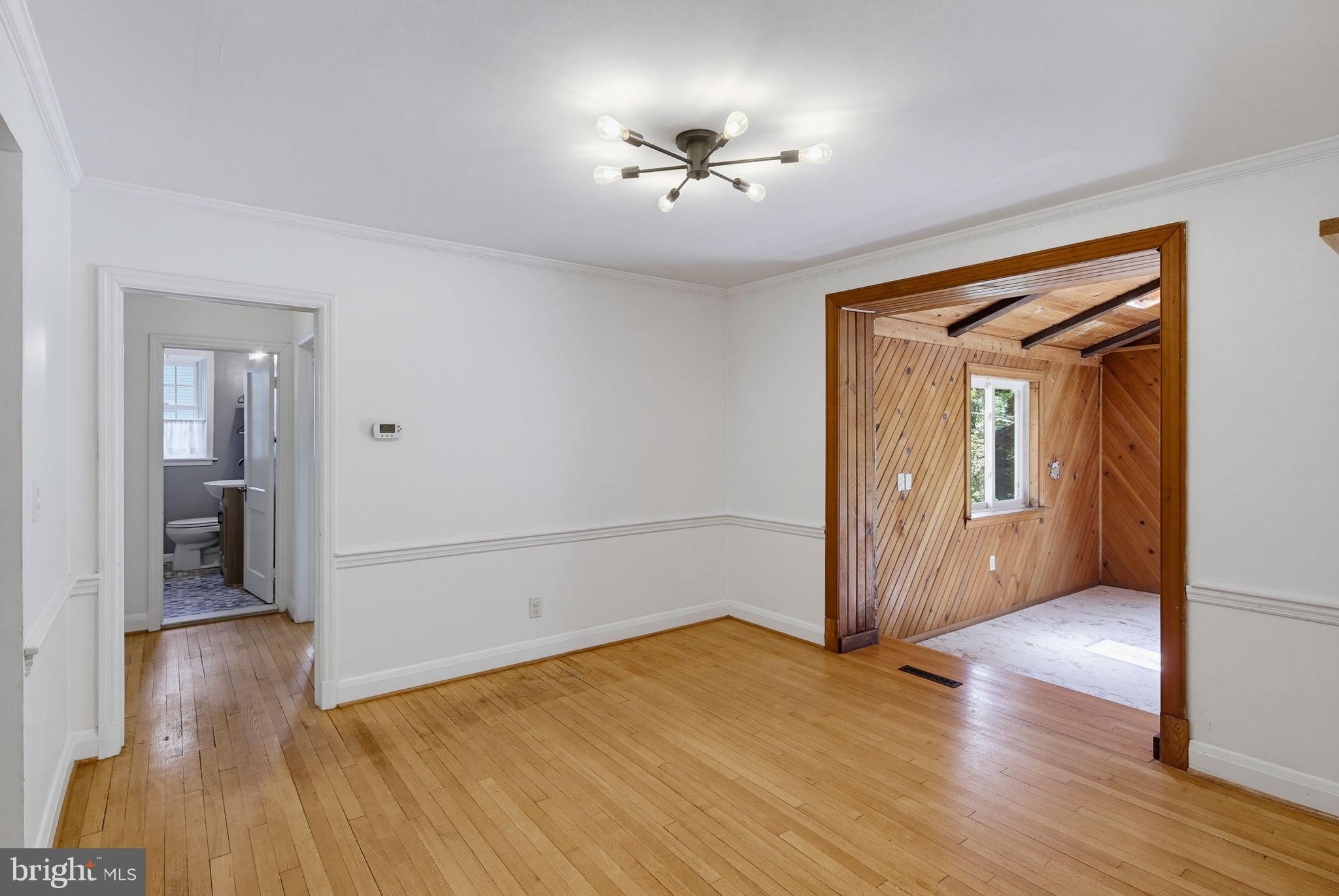 PIKESVILLE - Residential