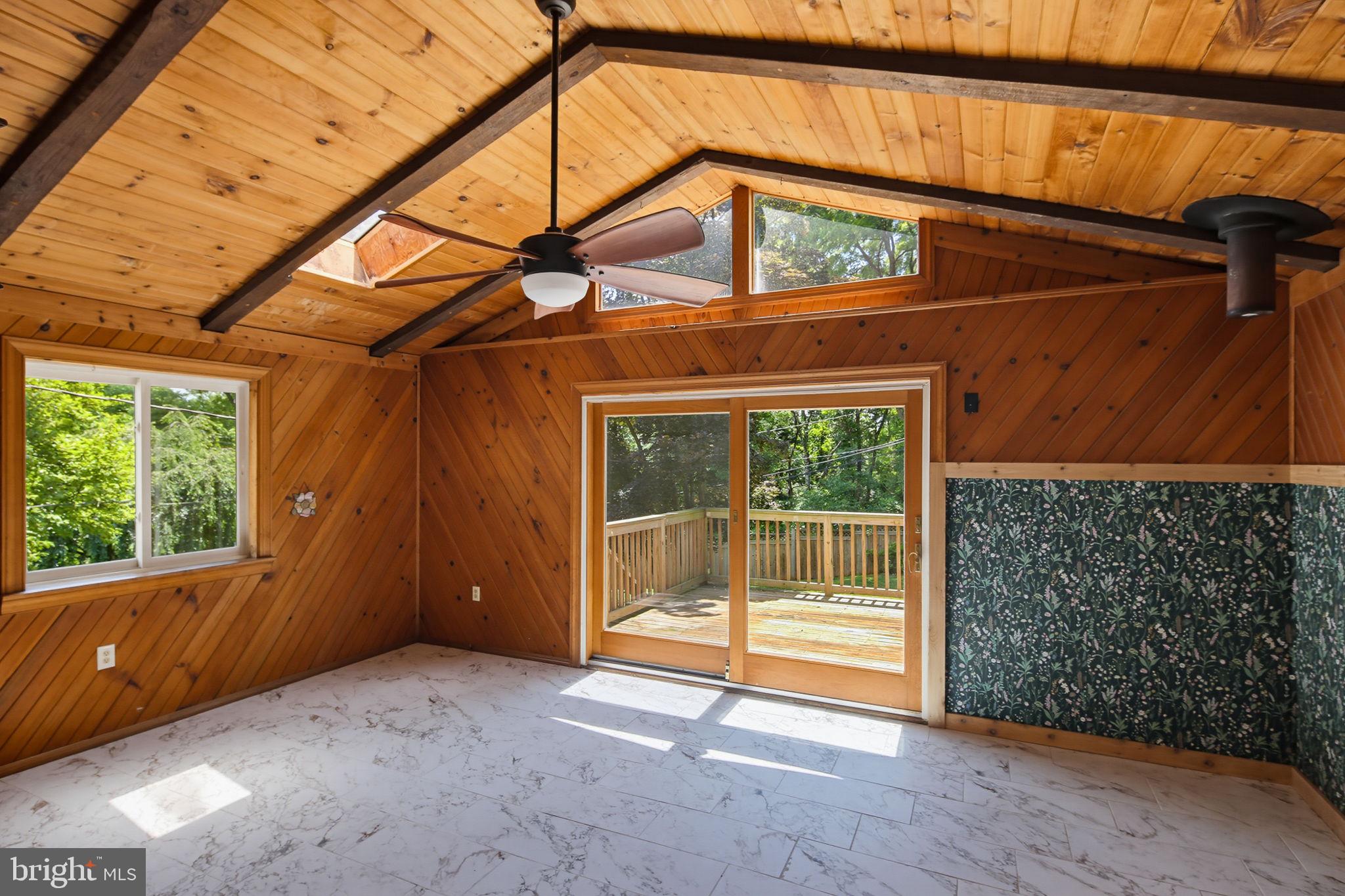 PIKESVILLE - Residential
