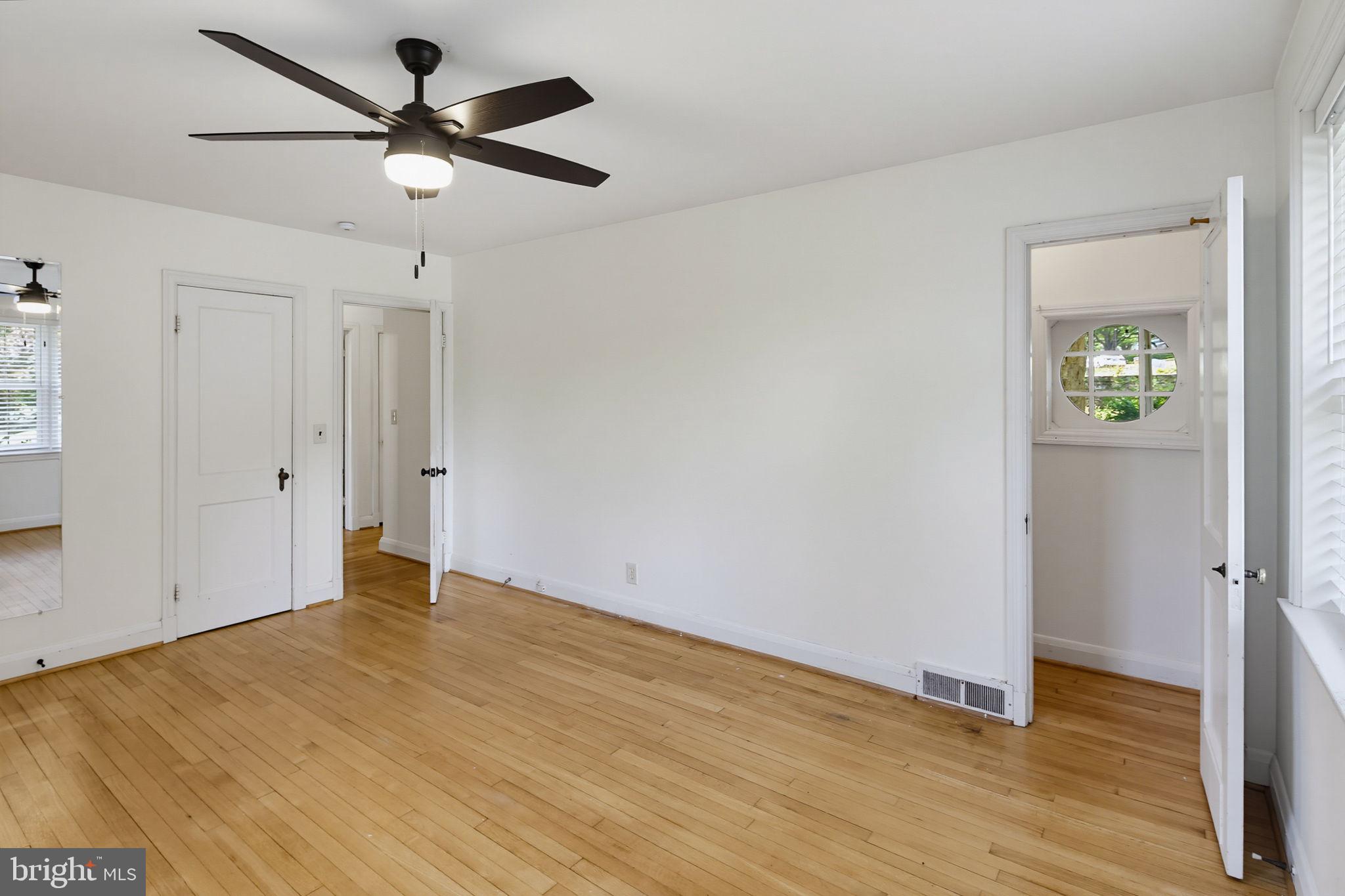 PIKESVILLE - Residential