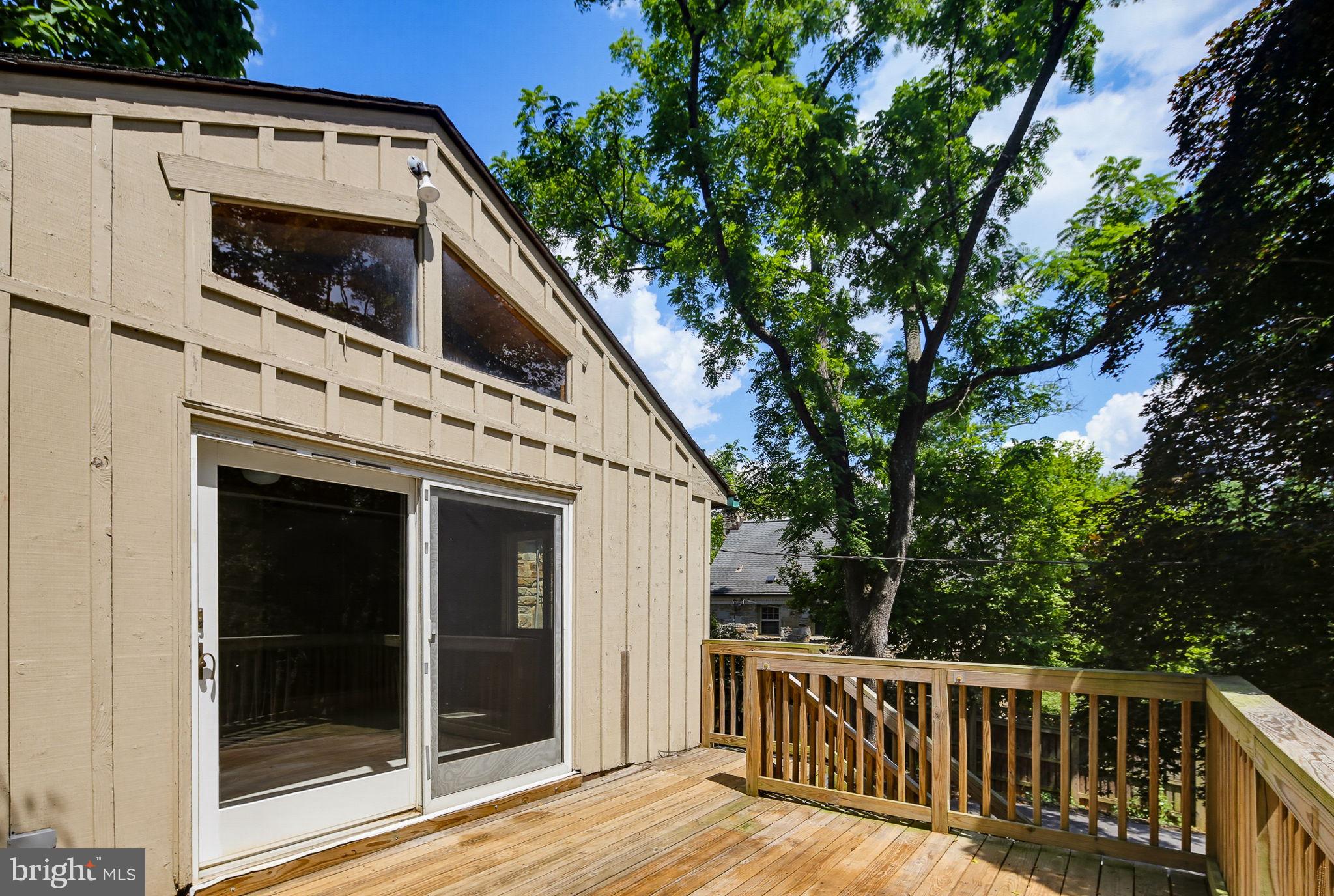 PIKESVILLE - Residential