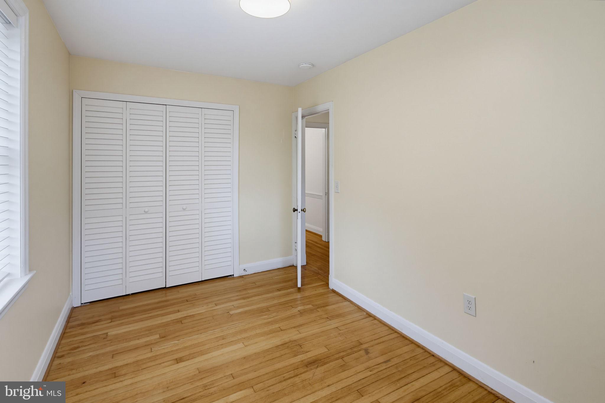 PIKESVILLE - Residential