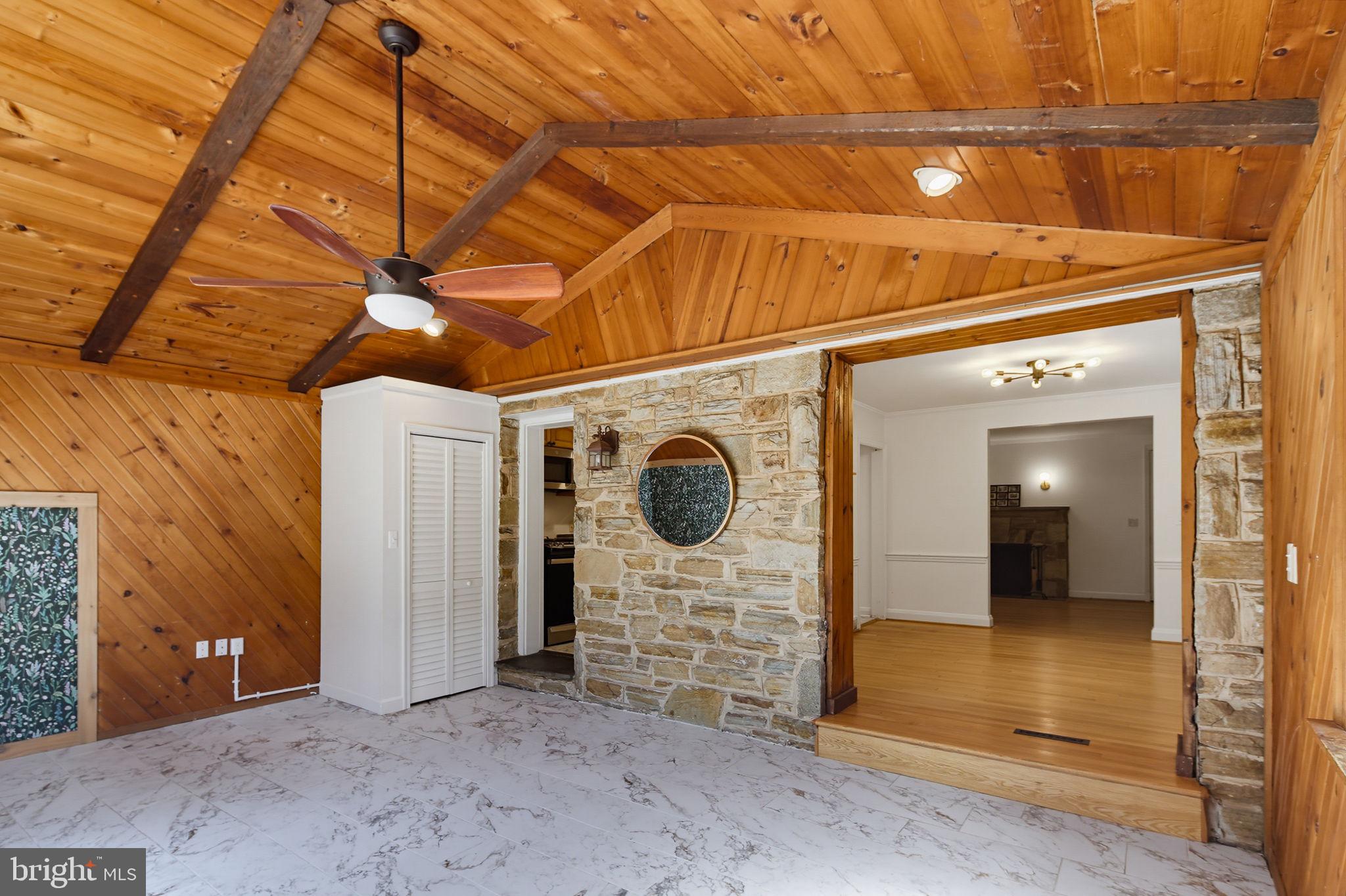 PIKESVILLE - Residential