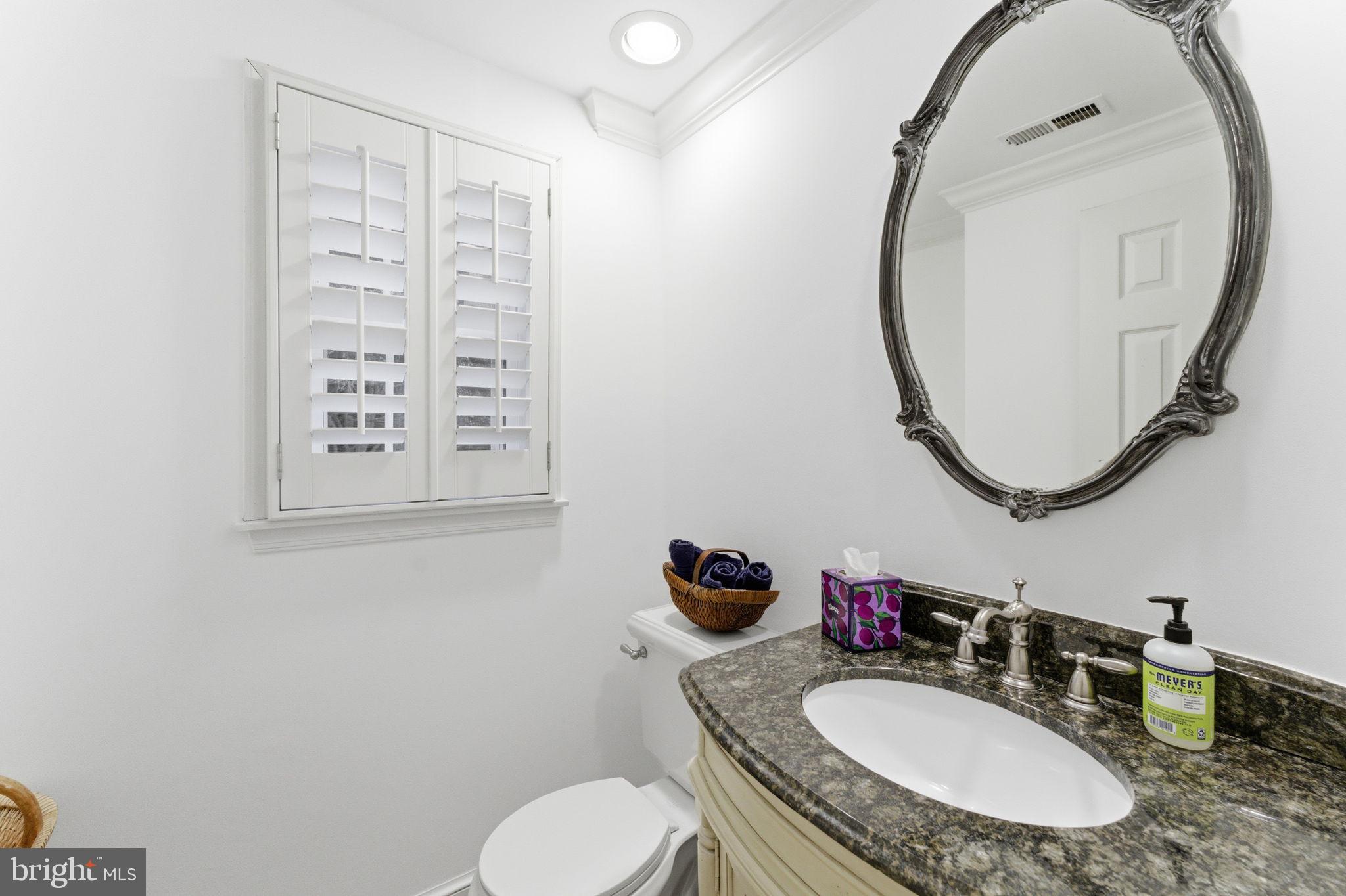 MADISON OF MCLEAN - Residential