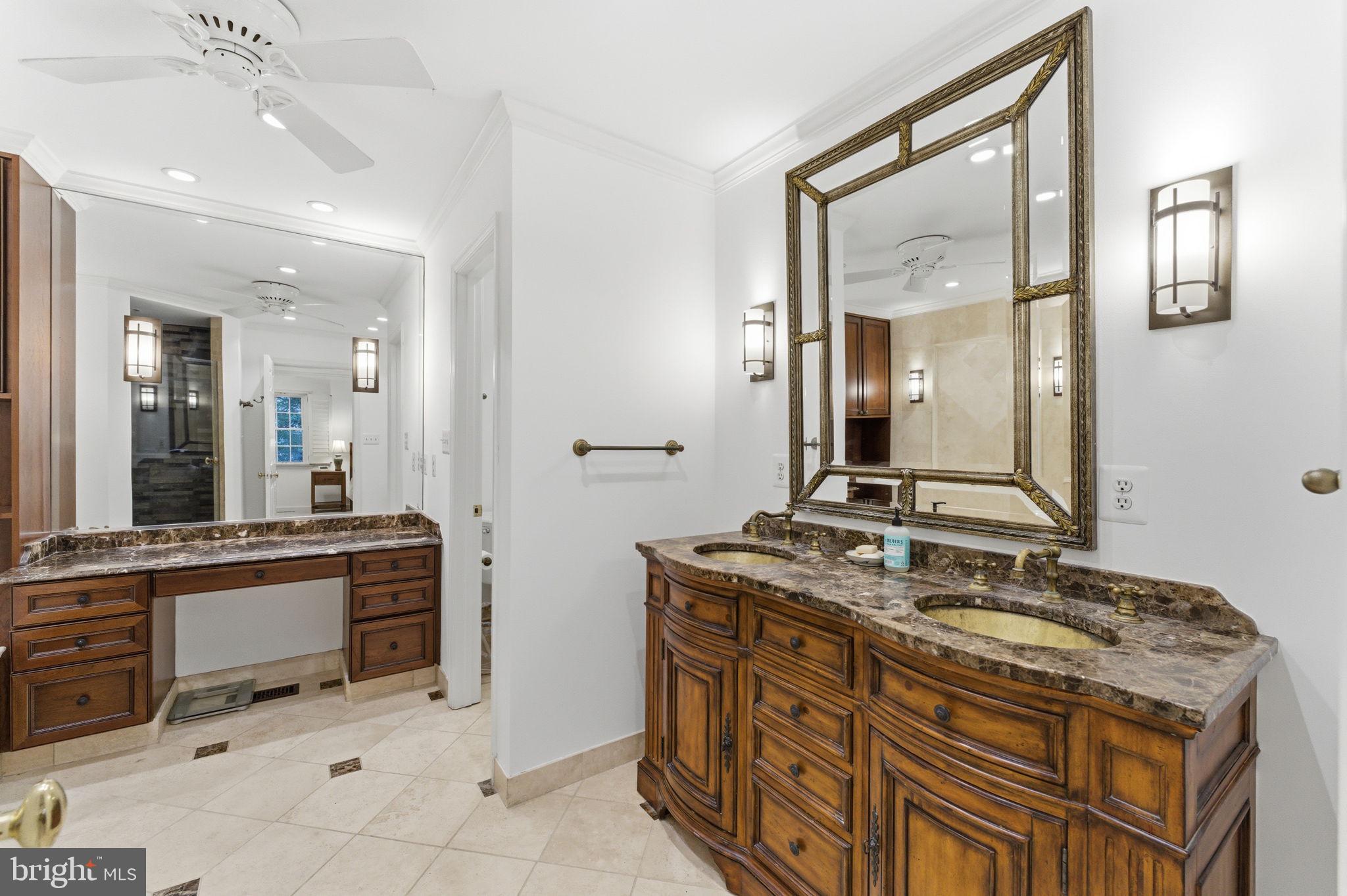 MADISON OF MCLEAN - Residential
