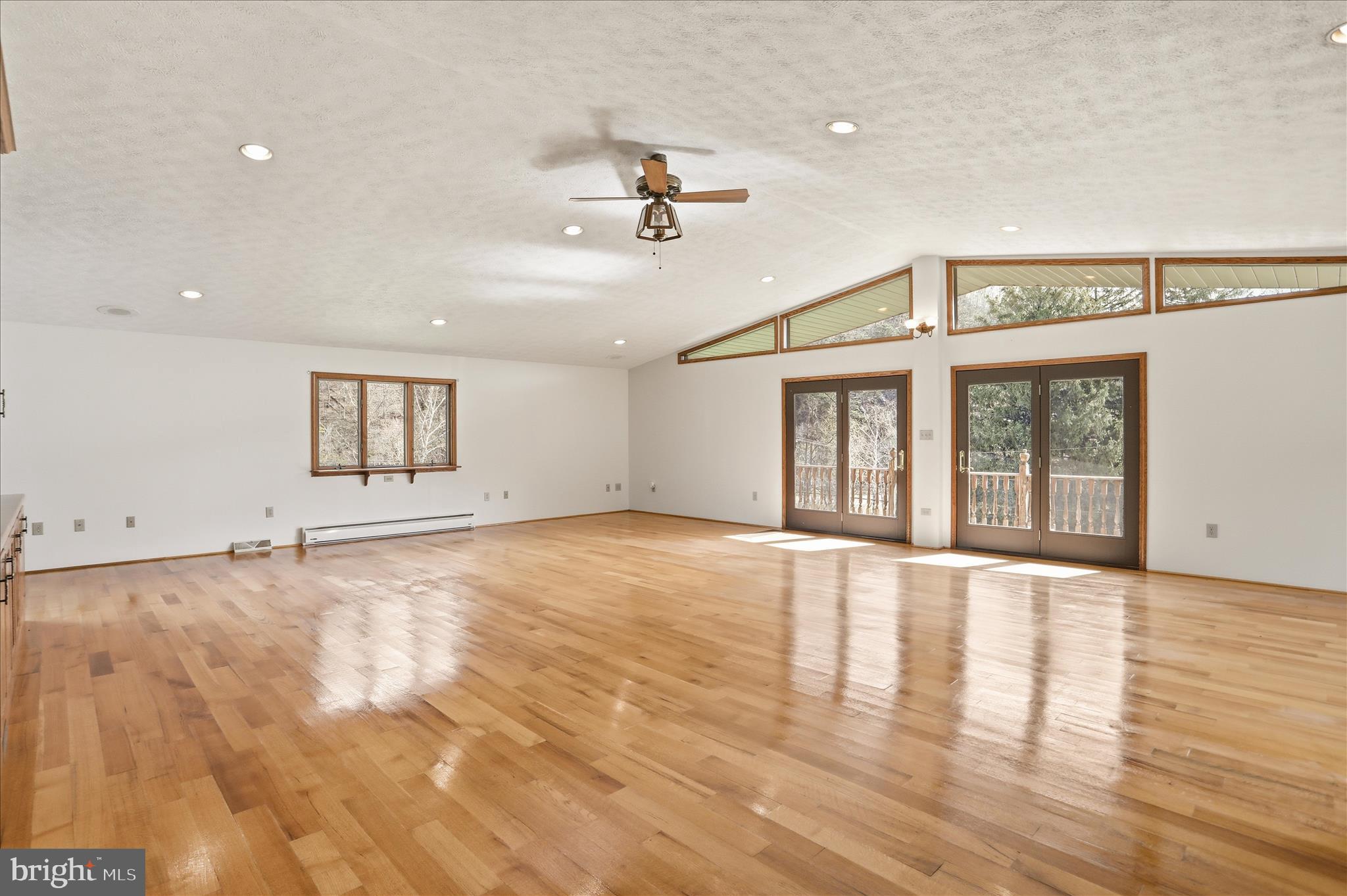 CORRIGANVILLE - Residential
