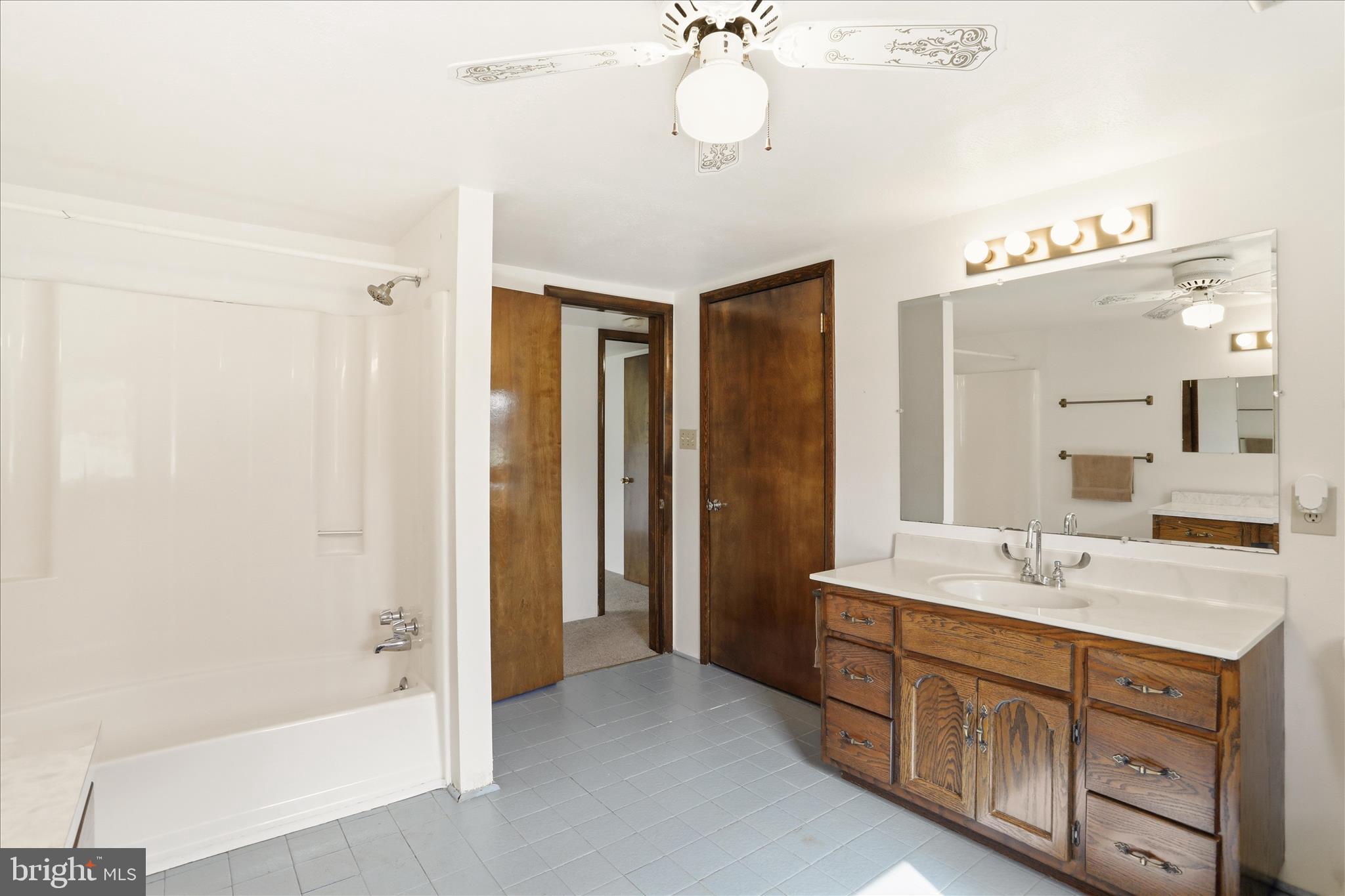 CORRIGANVILLE - Residential