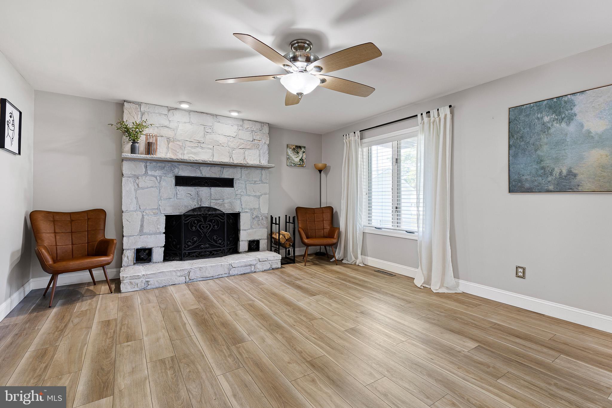 NEWARK - Residential