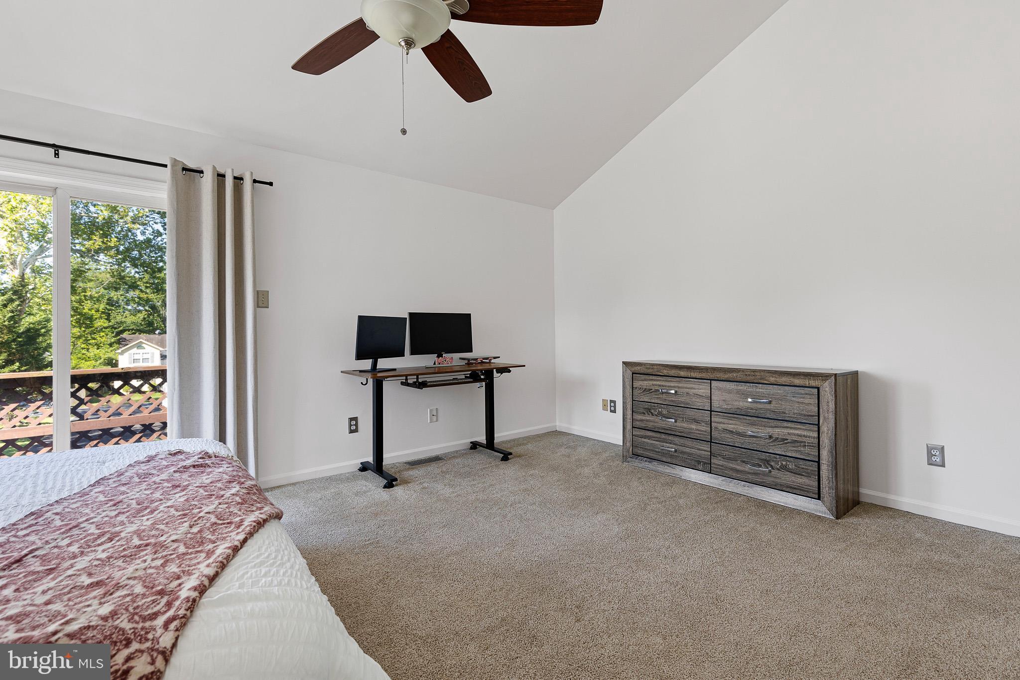 NEWARK - Residential