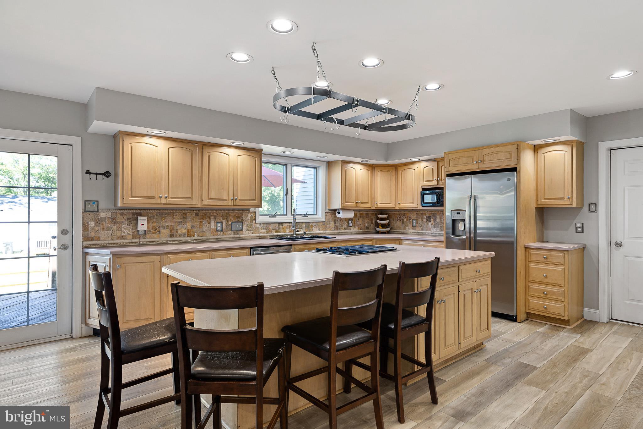 NEWARK - Residential