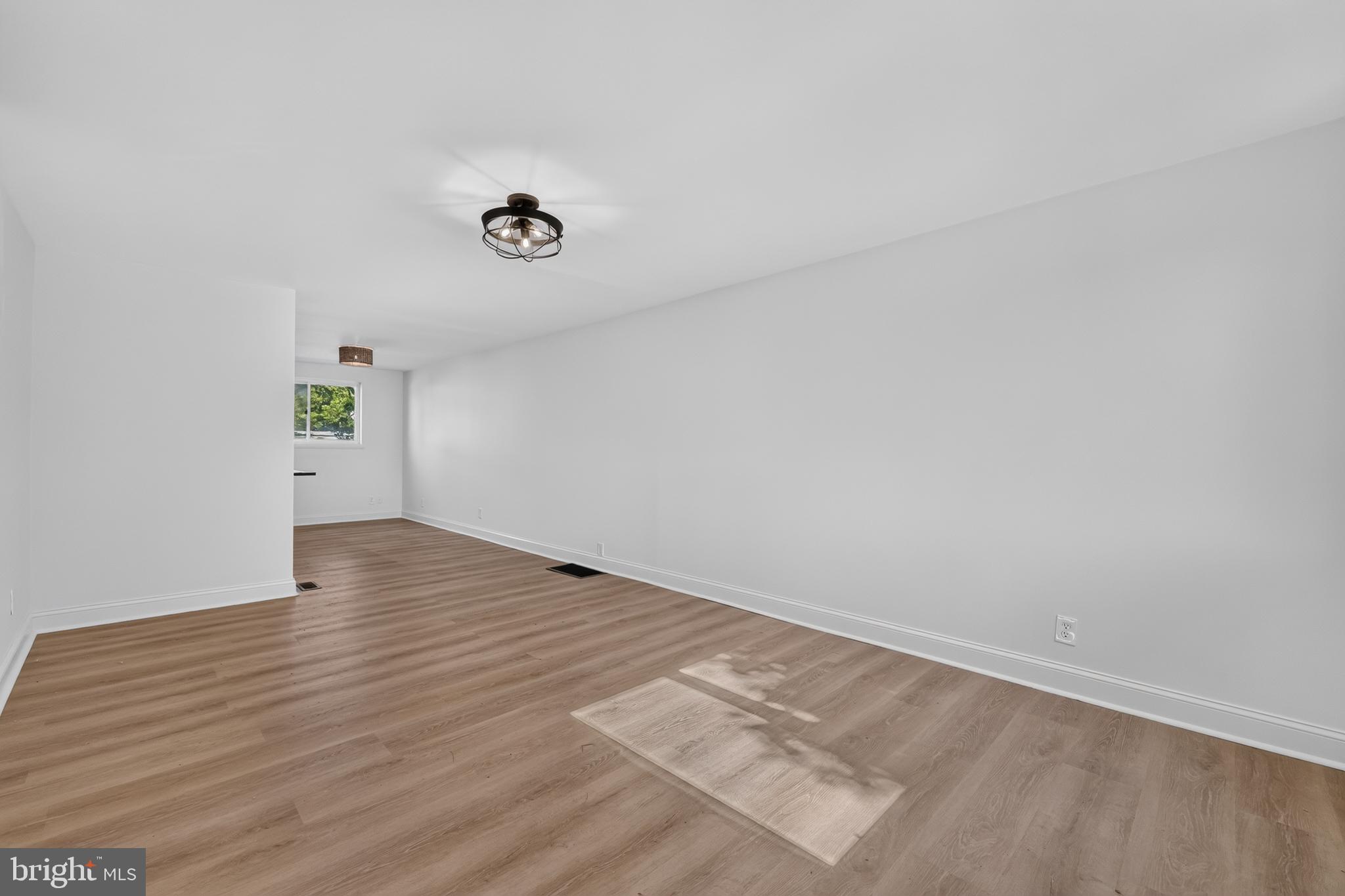DELMAR VILLAGE - Residential