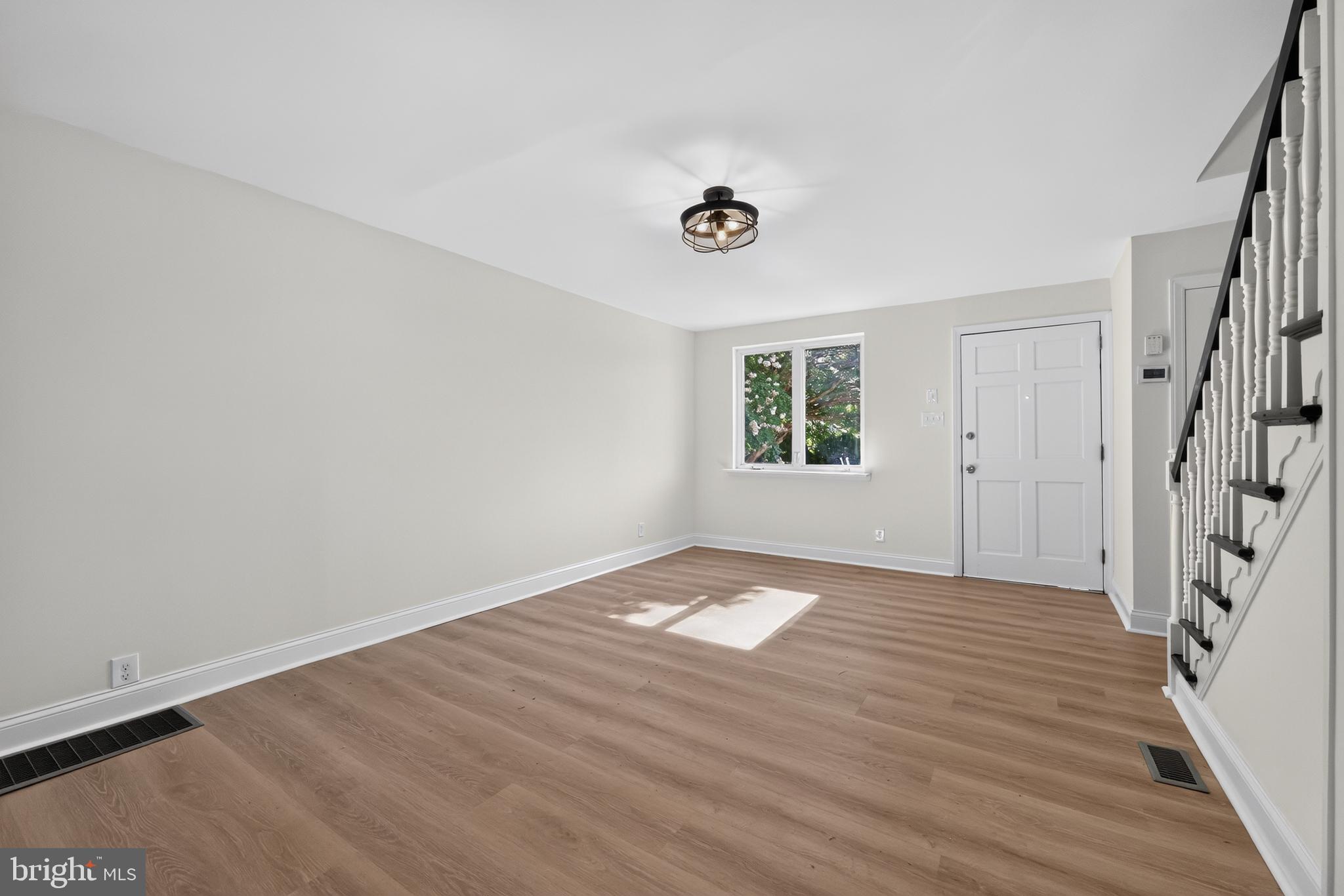DELMAR VILLAGE - Residential