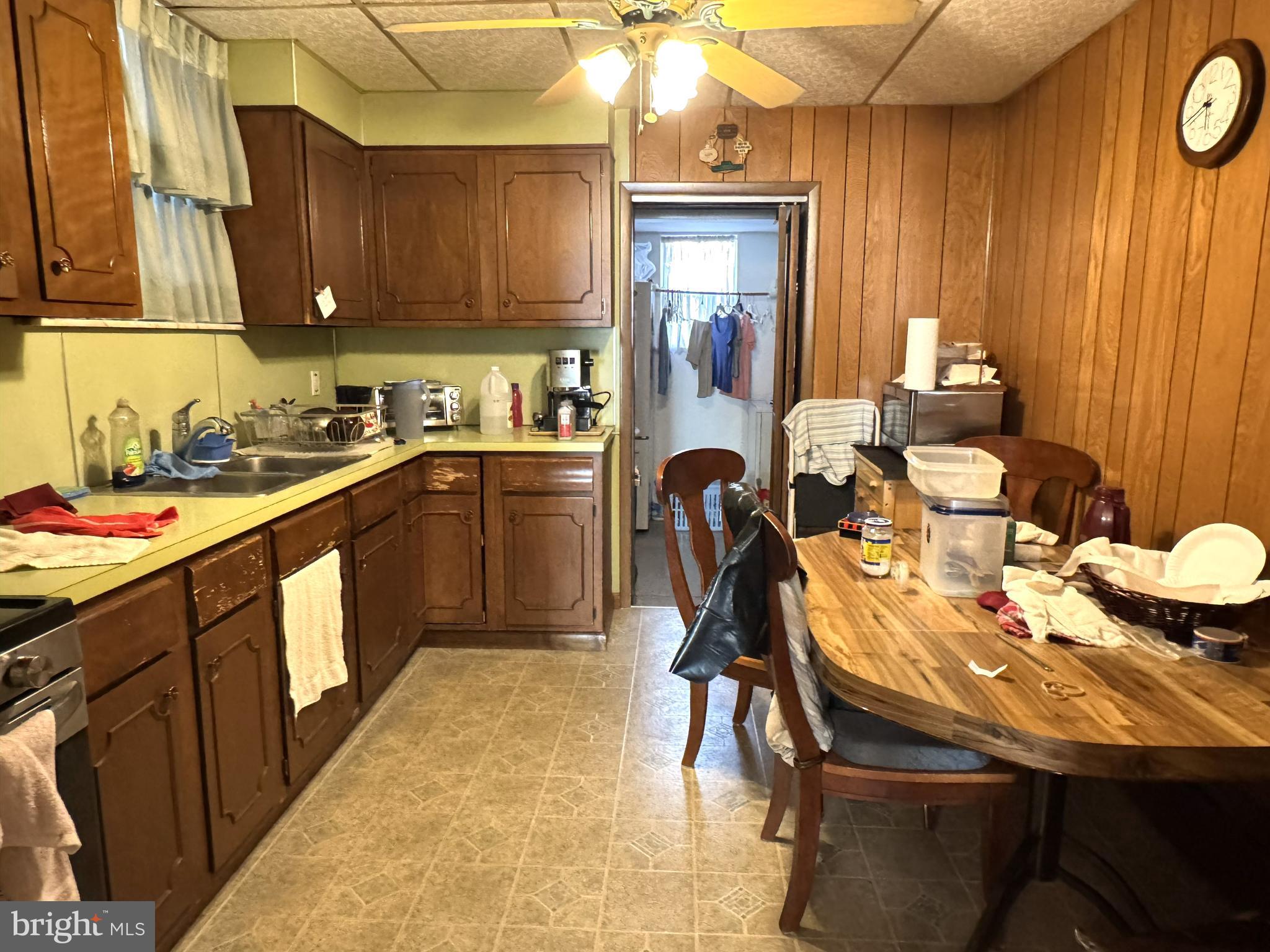 LOWER MOYAMENSING - Residential