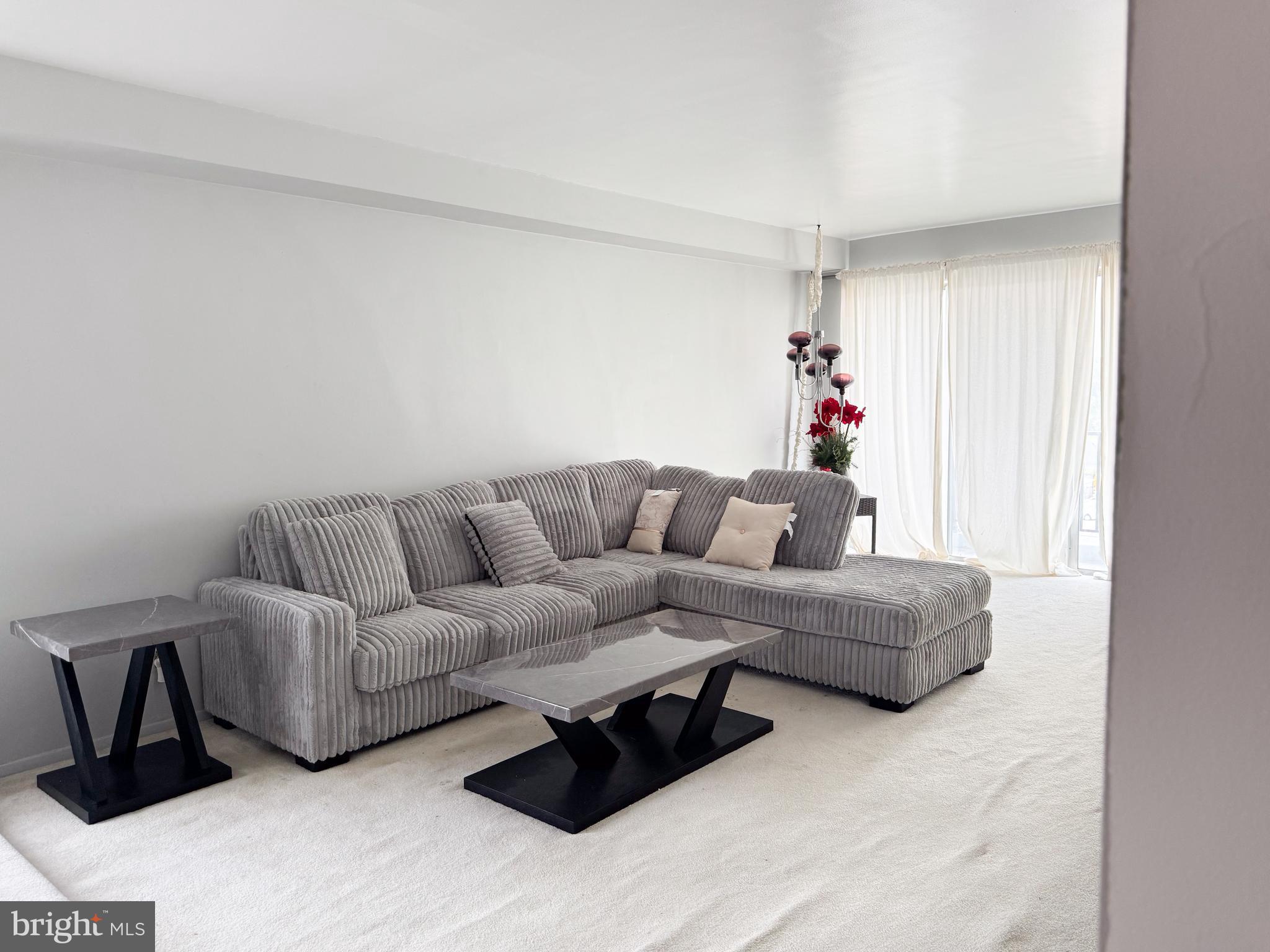 THE IMPERIAL - Residential