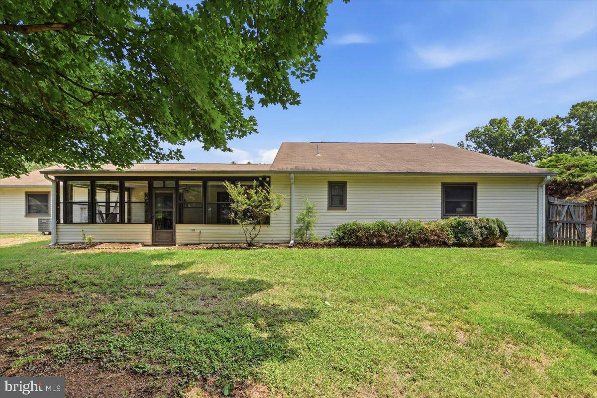 CEDAR KNOLLS - Residential