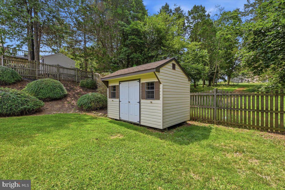 CEDAR KNOLLS - Residential