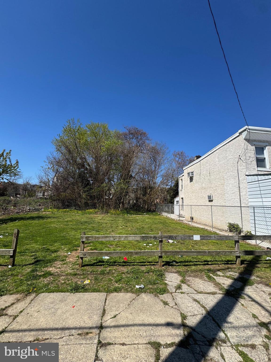 Attention investors and developers - Vacant lot zoned RSA5 offering a great opportunity for residential development. Lot size is 17x82, providing a practical footprint for new construction. Located in a growing area with ongoing development and new builds nearby, this property is ideal for investors, builders, or anyone looking to create value from the ground up. Convenient access to public transportation, major roadways, and neighborhood amenities adds to its appeal. Buyer is responsible for conducting their own due diligence regarding zoning and development possibilities.