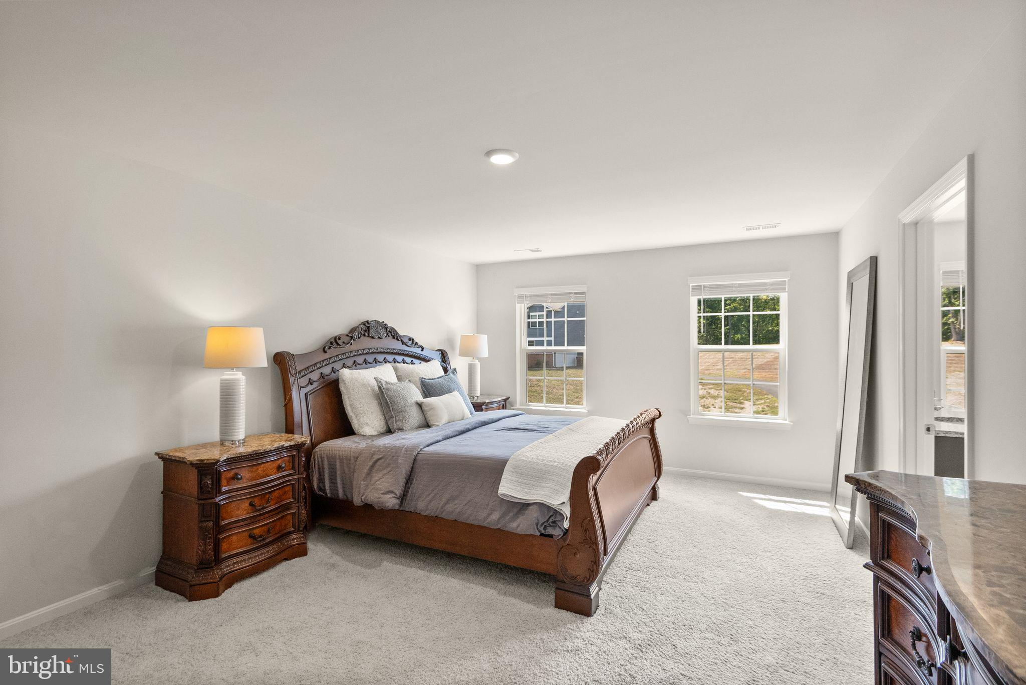 AQUIA OVERLOOK - Residential Lease