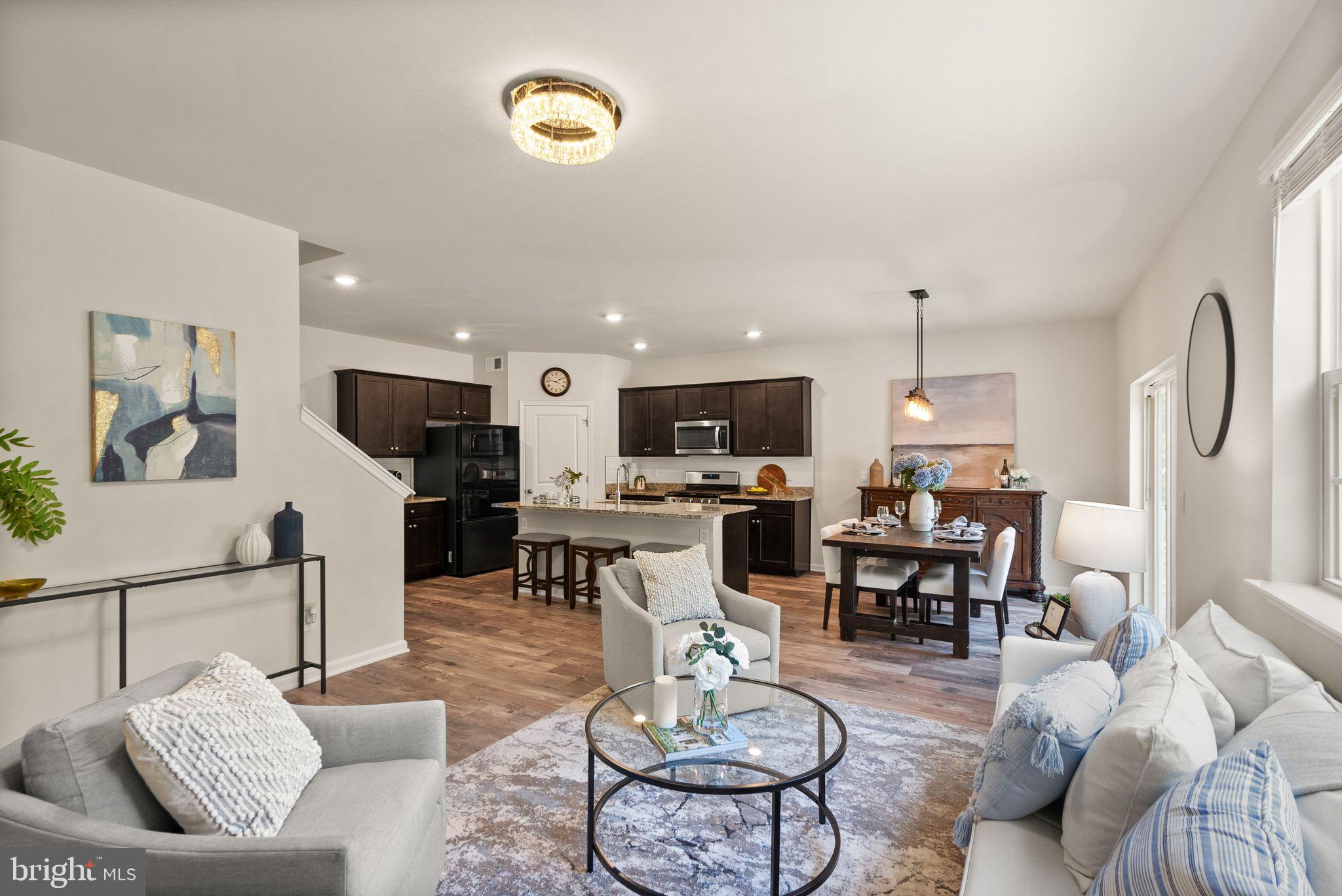 AQUIA OVERLOOK - Residential Lease