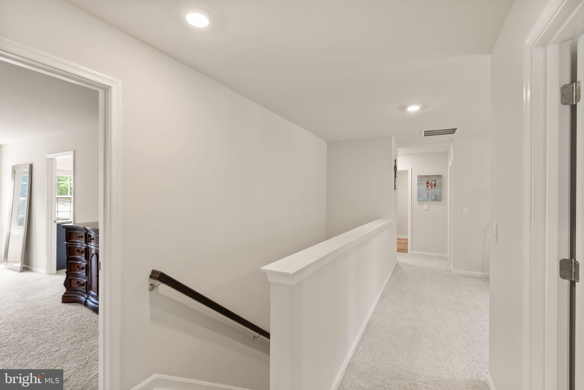 AQUIA OVERLOOK - Residential Lease