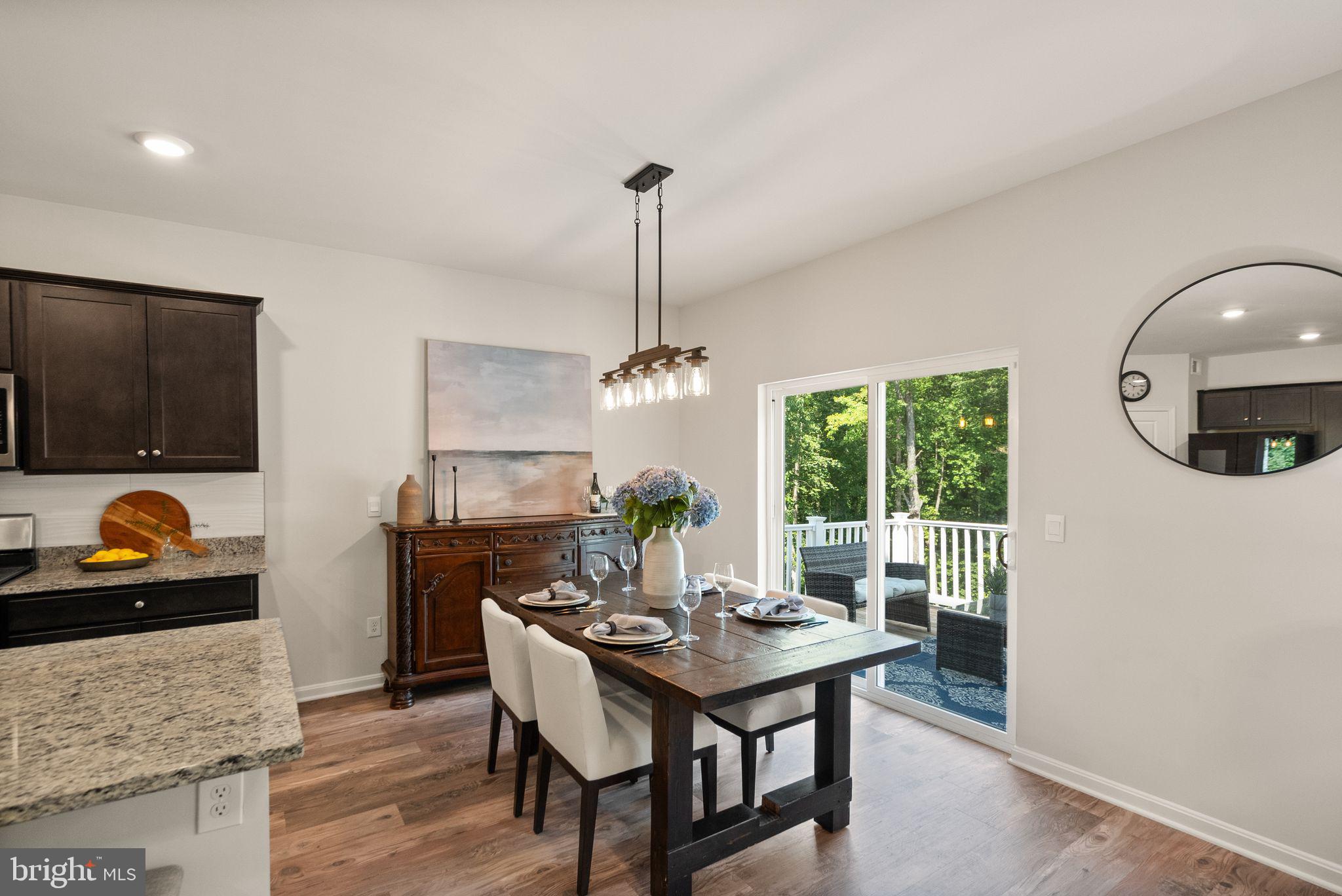 AQUIA OVERLOOK - Residential Lease