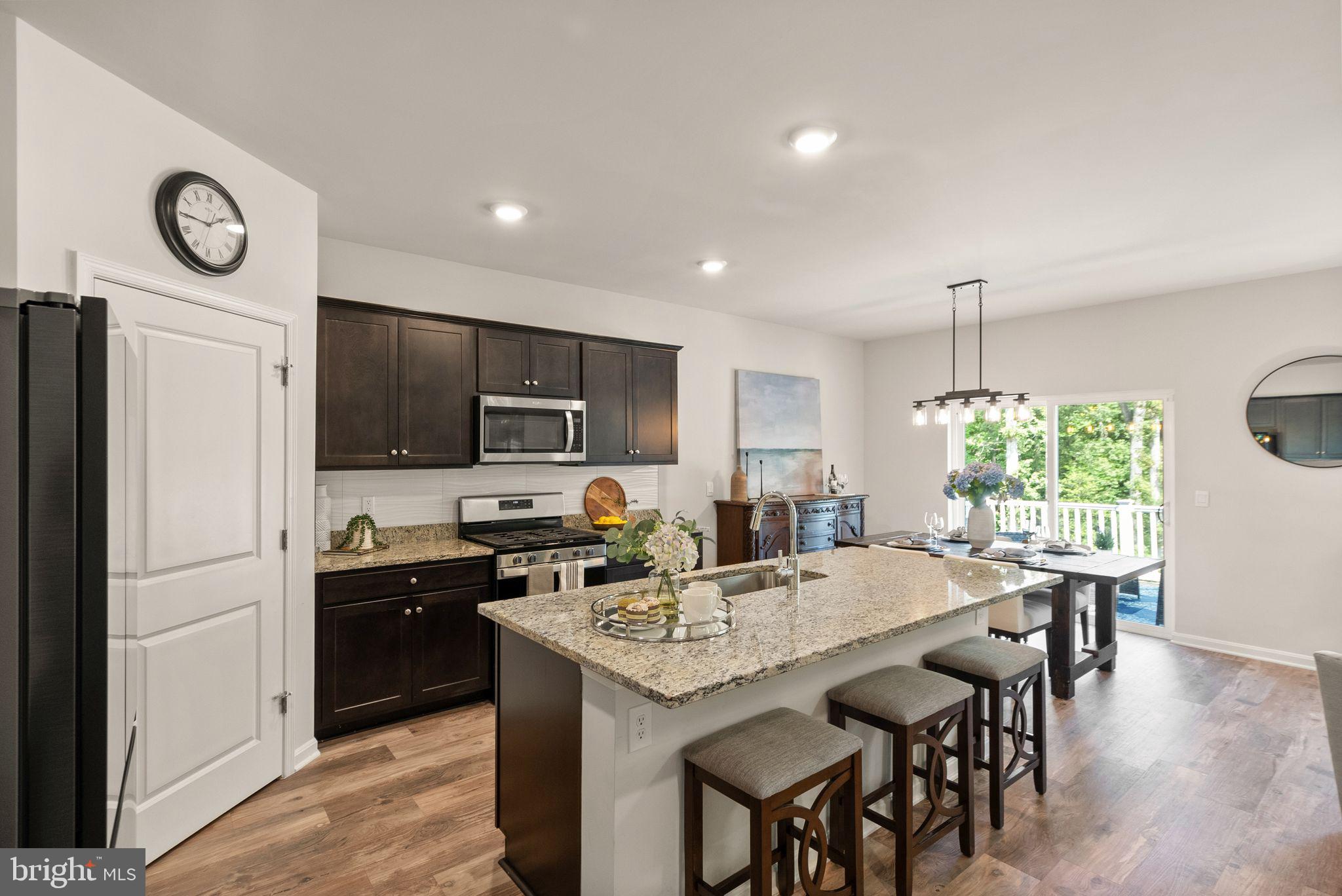 AQUIA OVERLOOK - Residential Lease