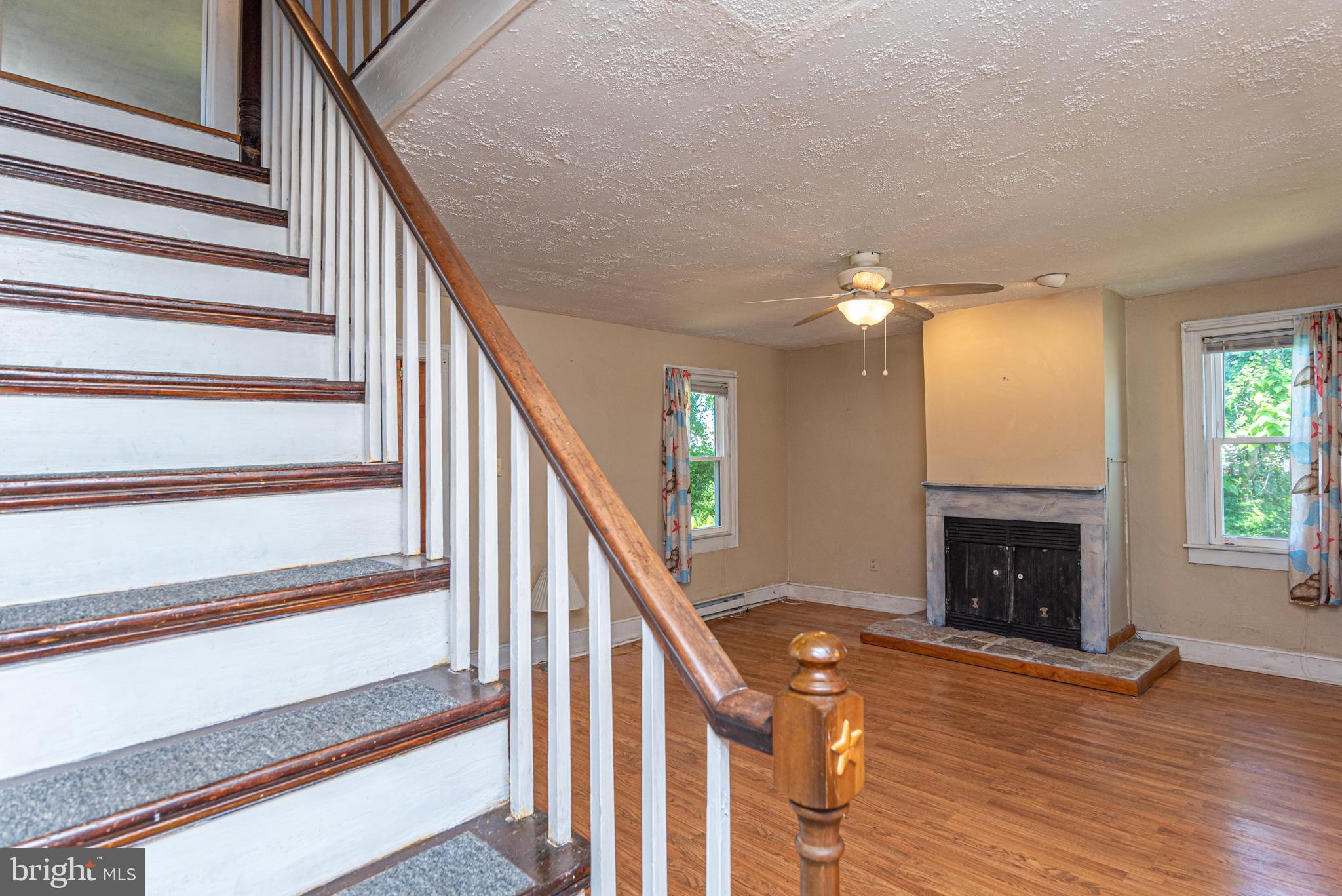 FRANKFORD - Residential