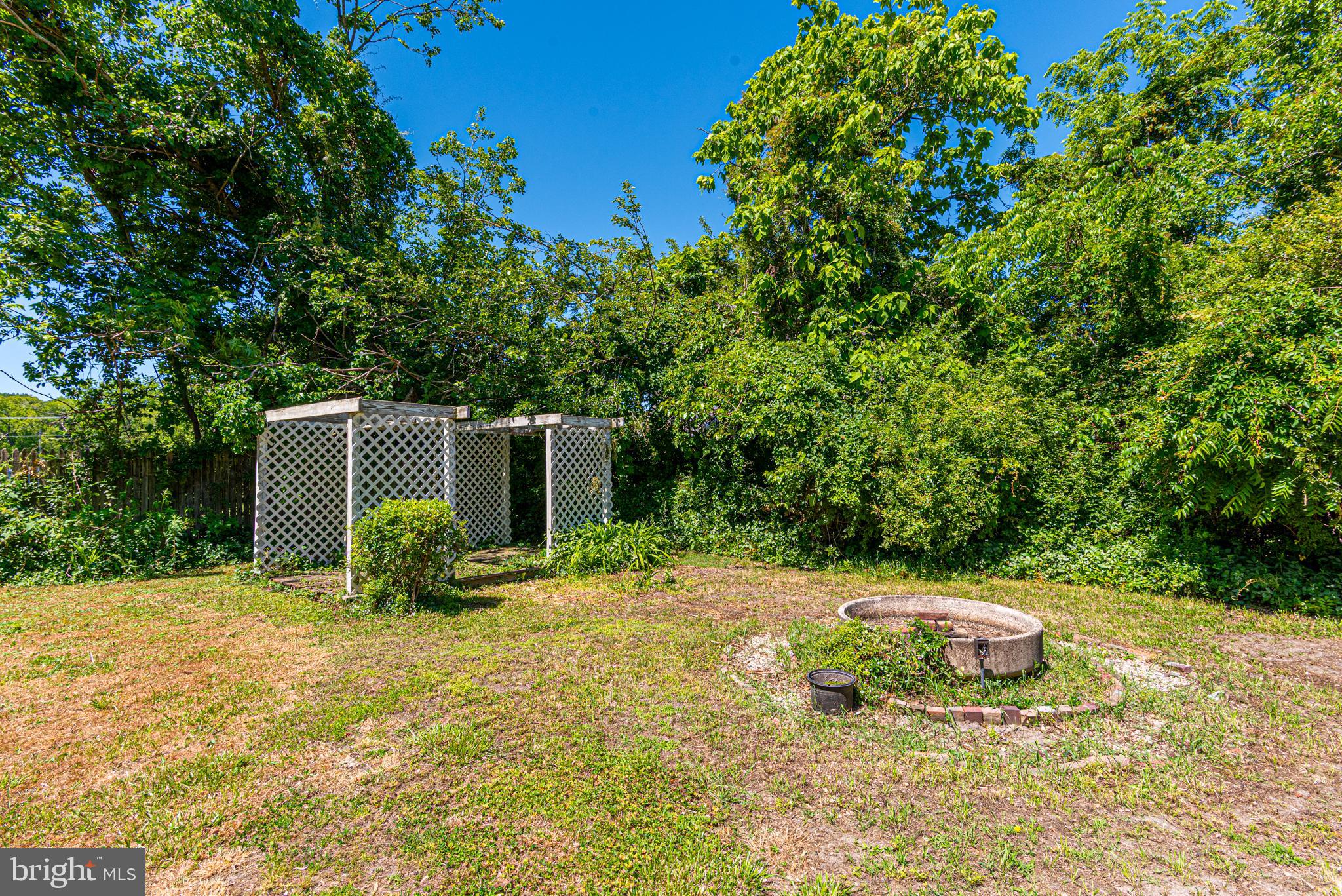 FRANKFORD - Residential