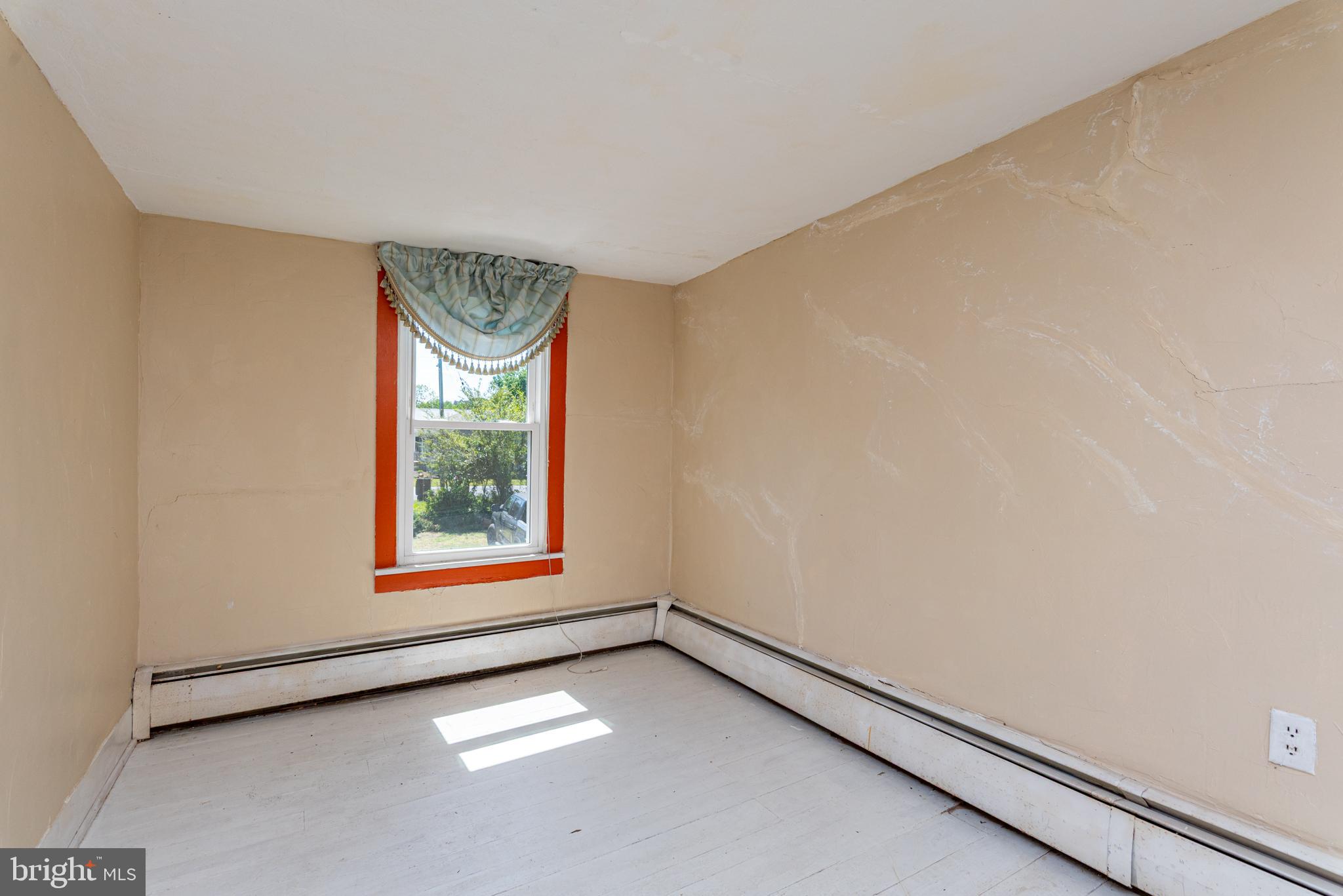 FRANKFORD - Residential