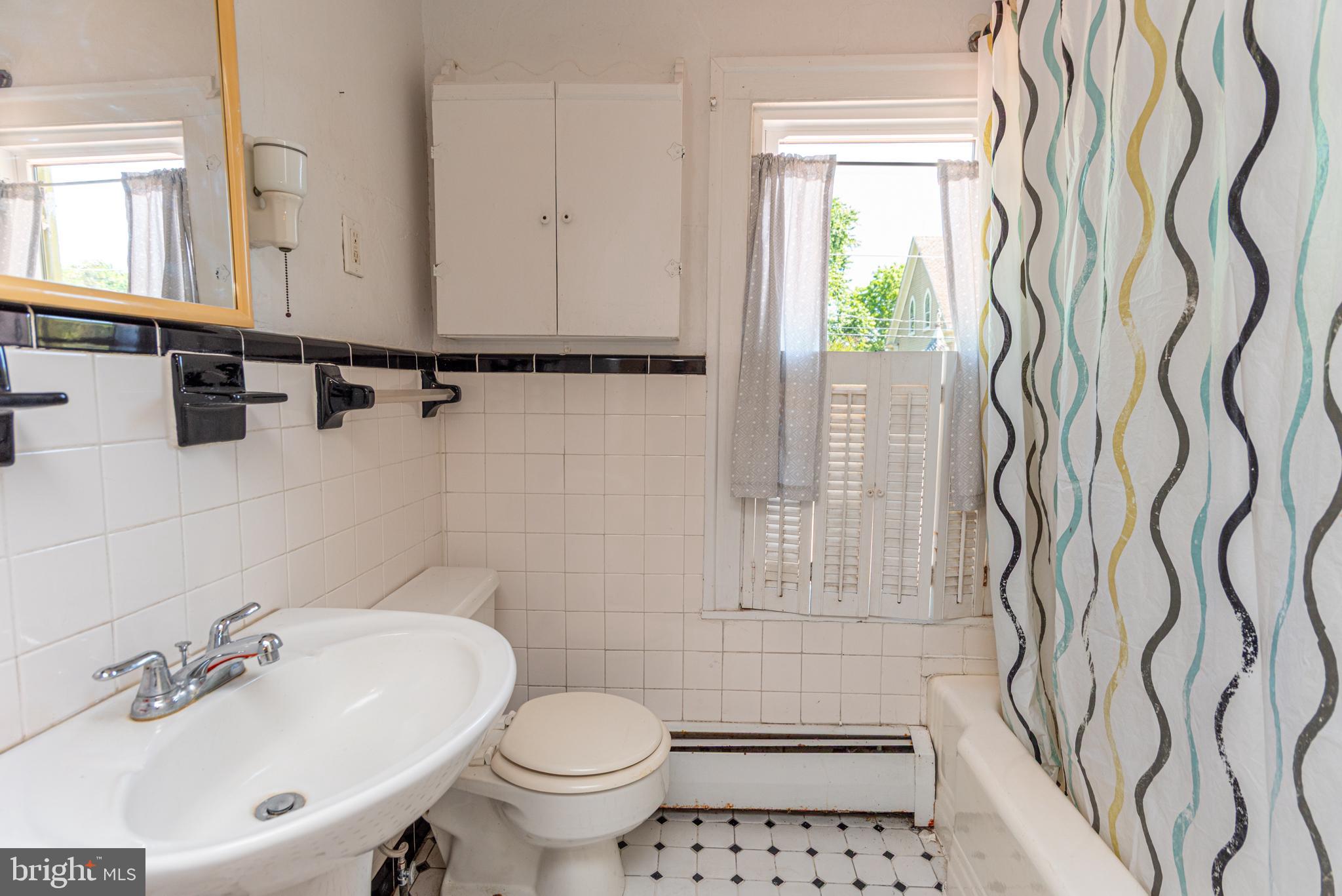 FRANKFORD - Residential