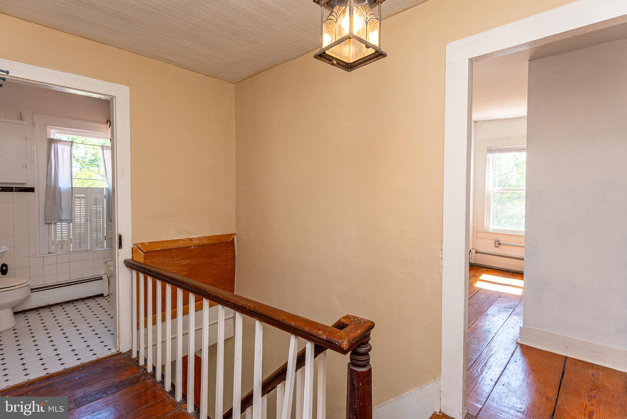 FRANKFORD - Residential