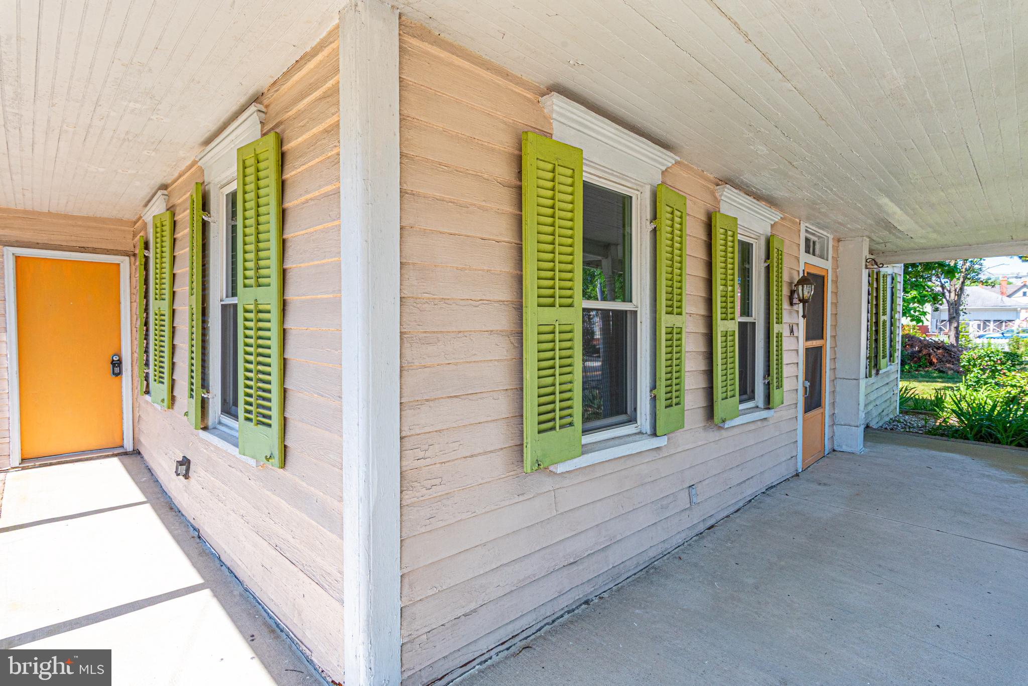 FRANKFORD - Residential