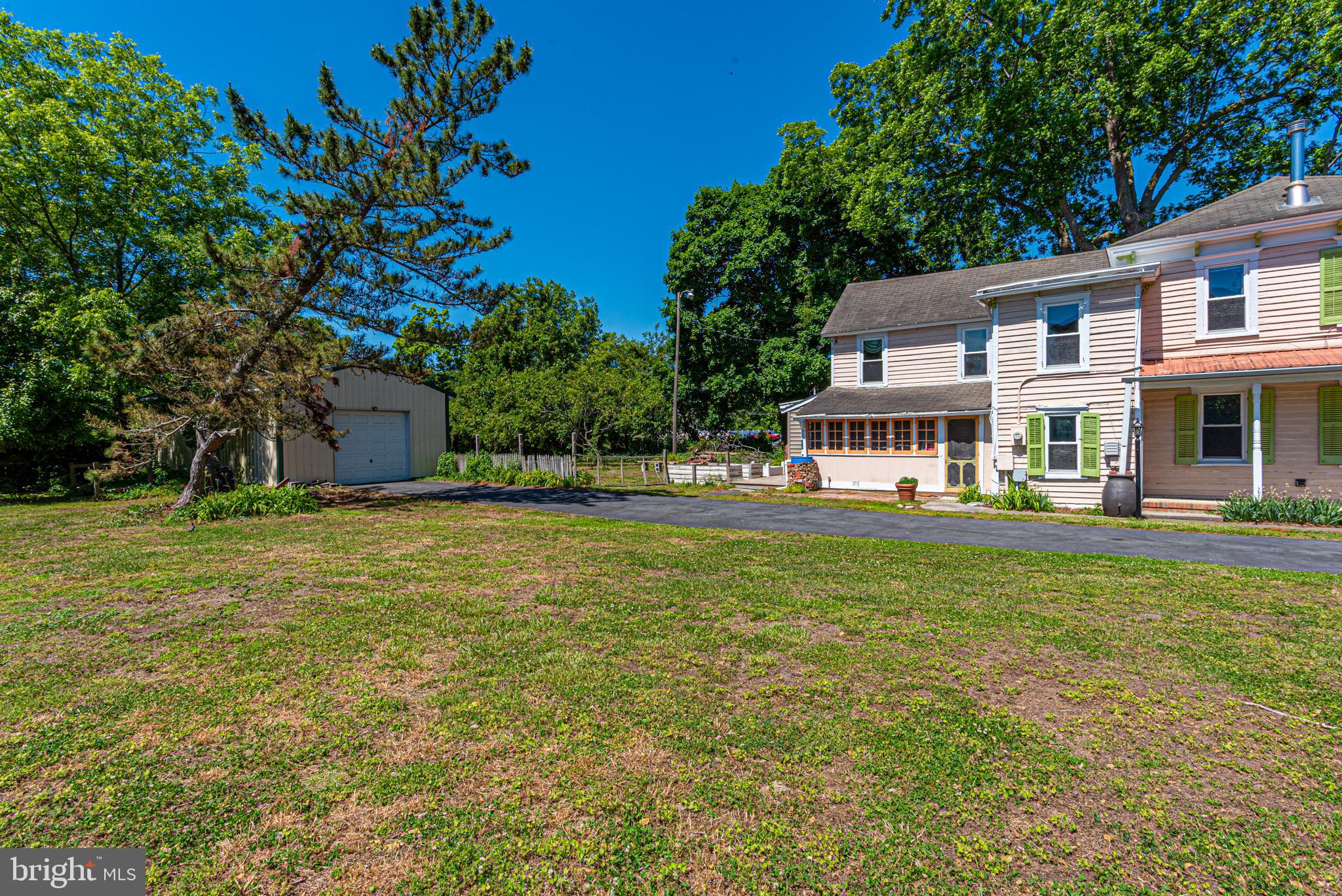 FRANKFORD - Residential