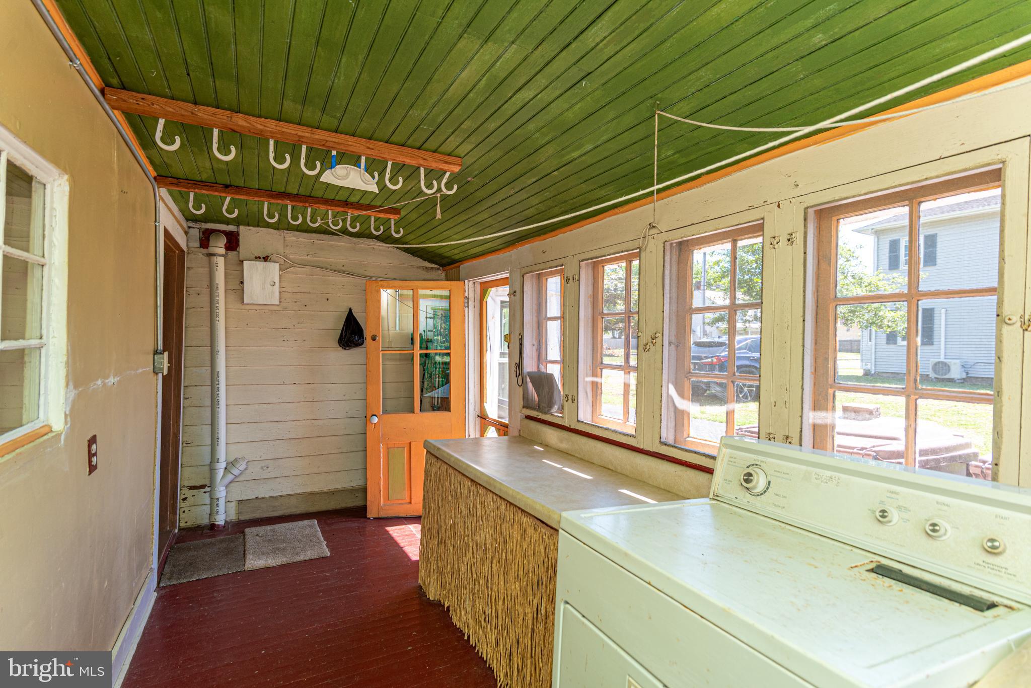 FRANKFORD - Residential