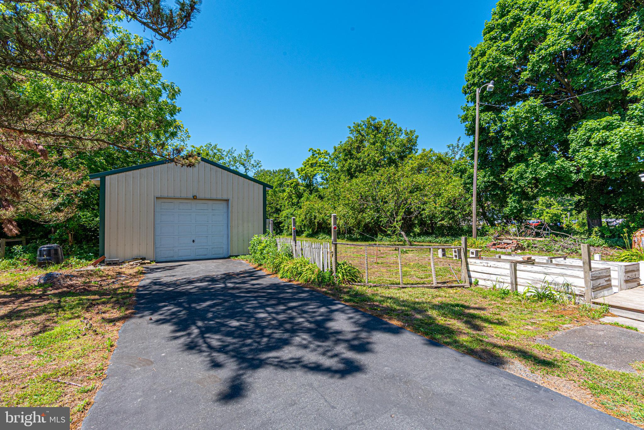 FRANKFORD - Residential