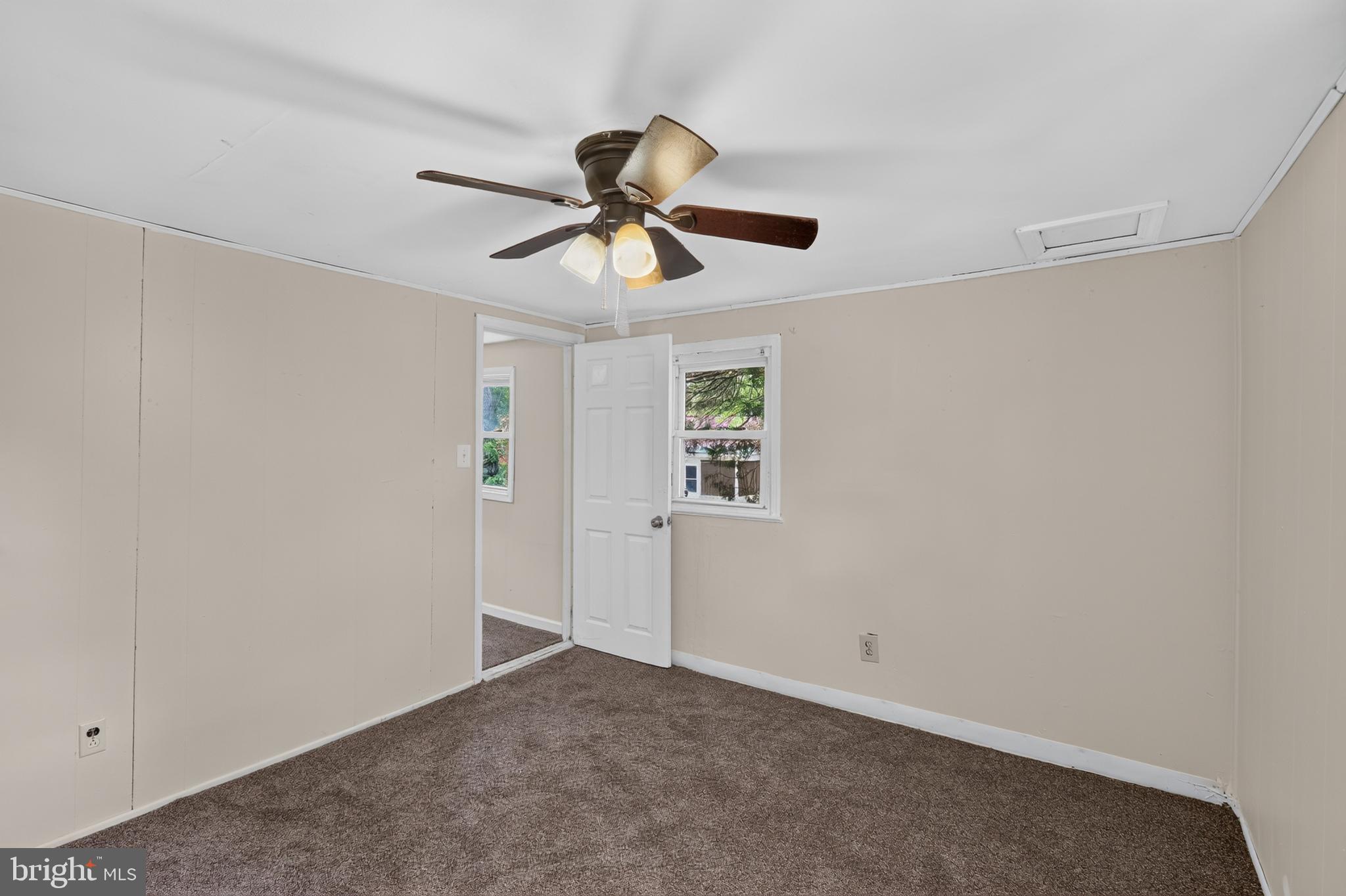 RADIANT VALLEY - Residential