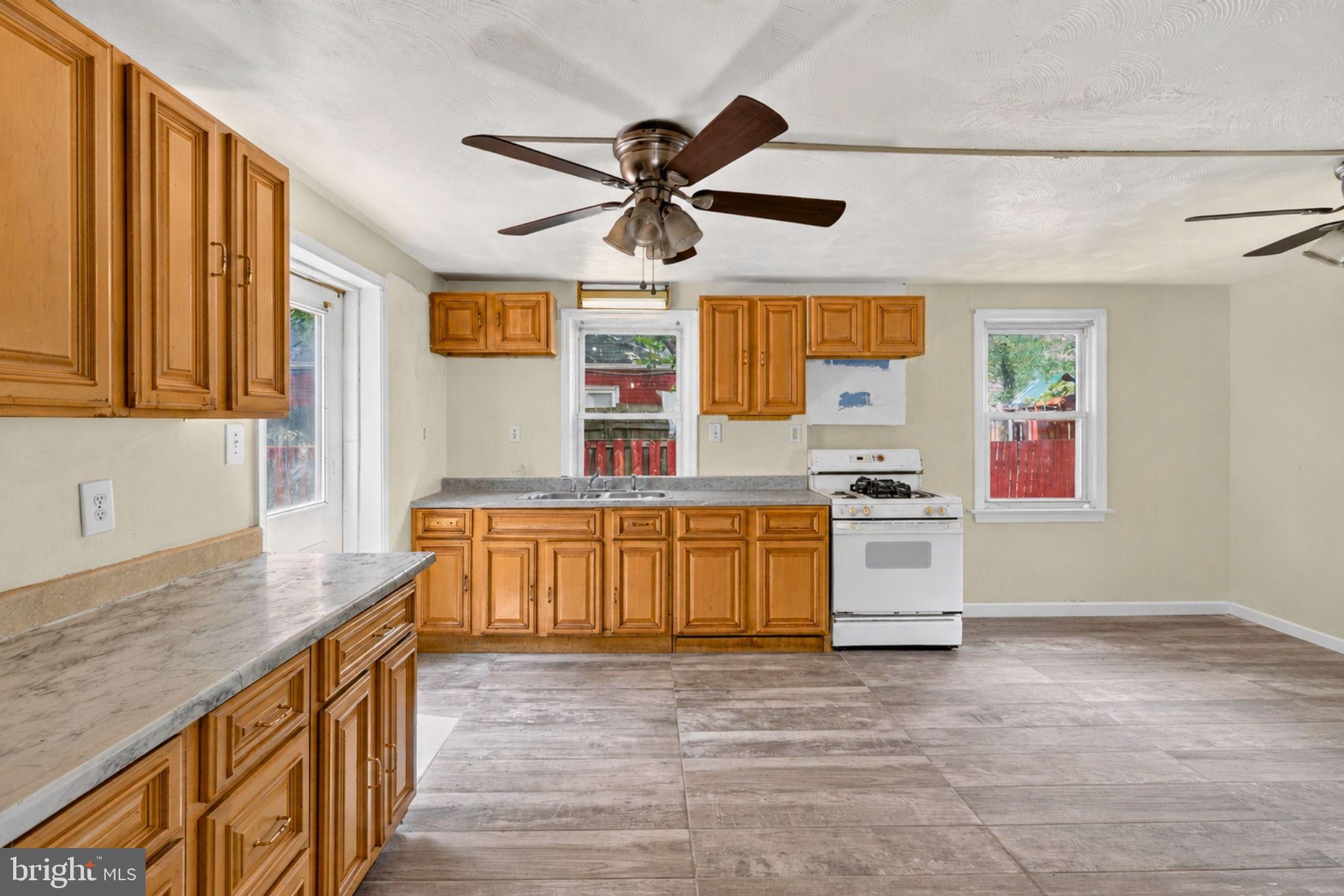 RADIANT VALLEY - Residential