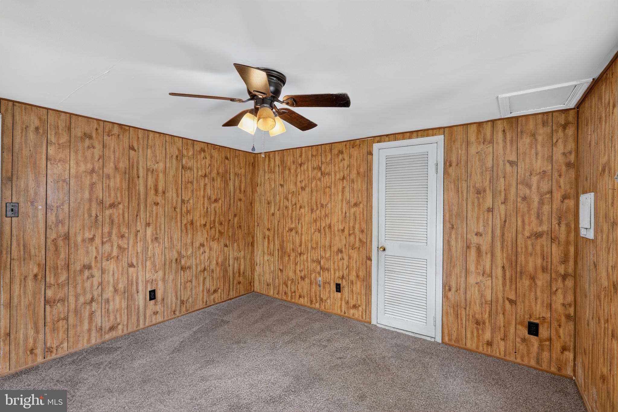 RADIANT VALLEY - Residential