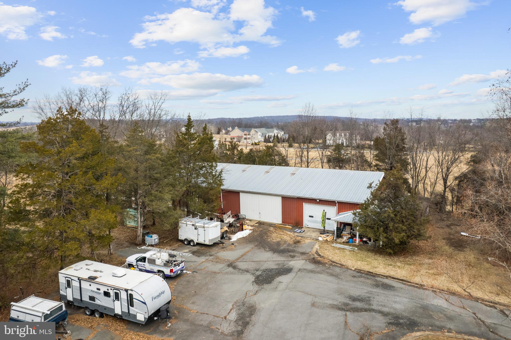 HERITAGE HAMLET - Residential