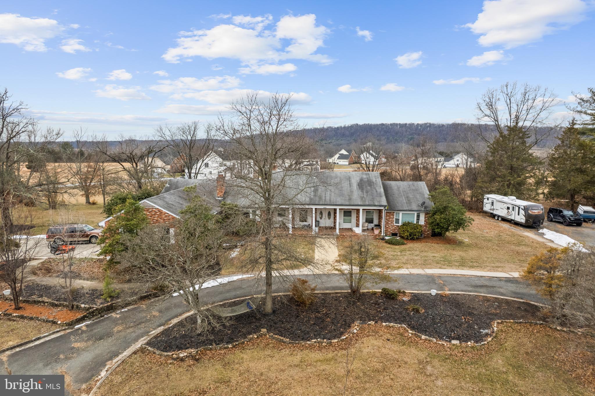HERITAGE HAMLET - Residential