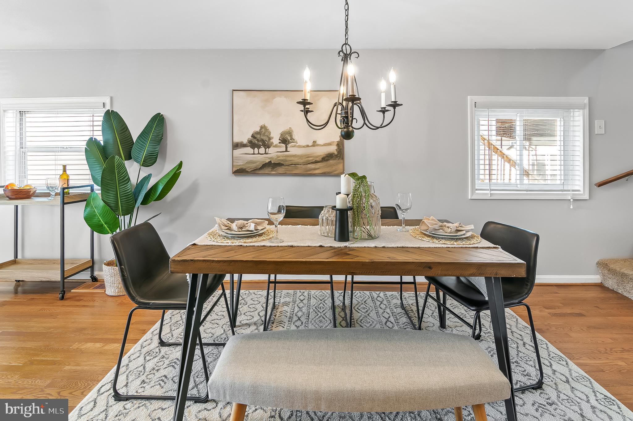 HYDE PARK - Residential