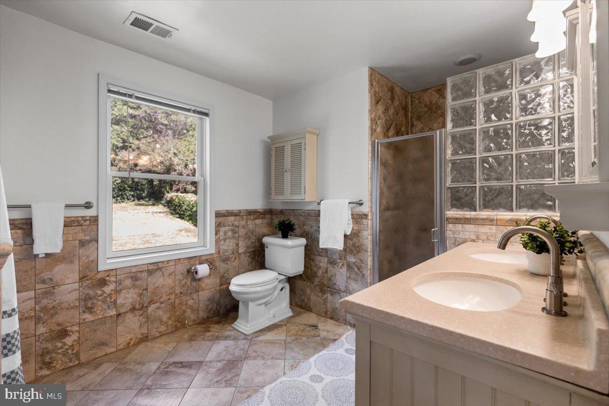 GLEN ECHO HEIGHTS - Residential